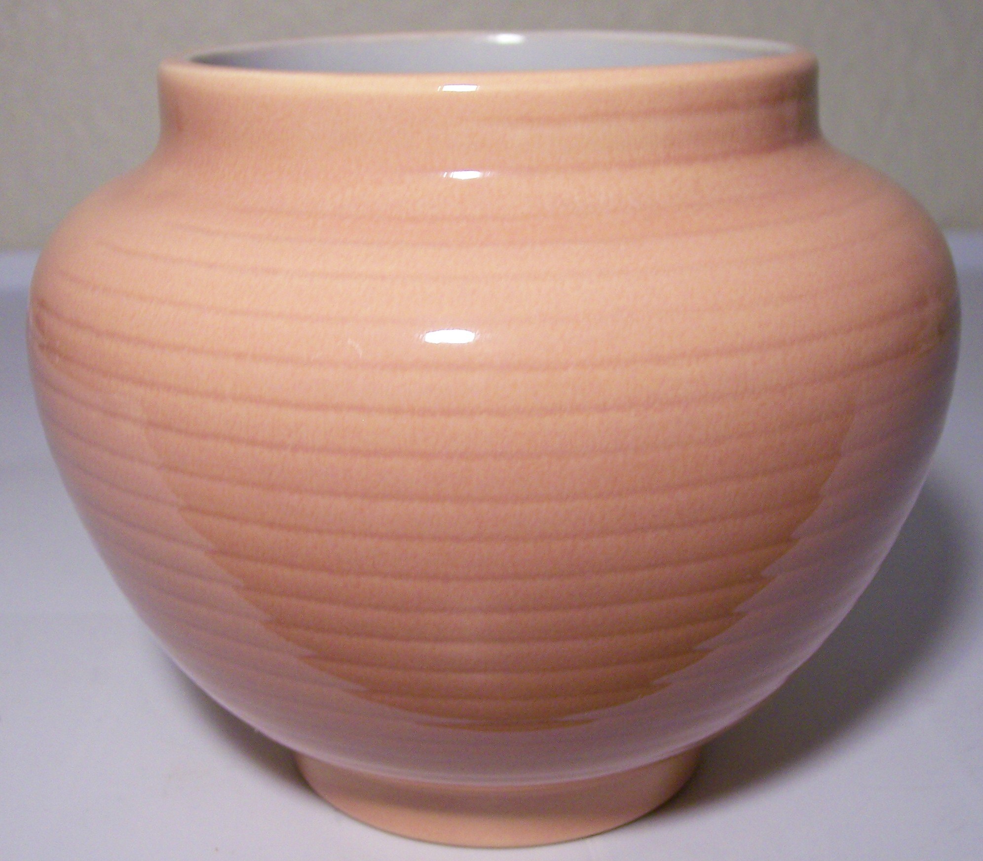 Catalina Pottery Encanto Art Ware Duotone Vase #608