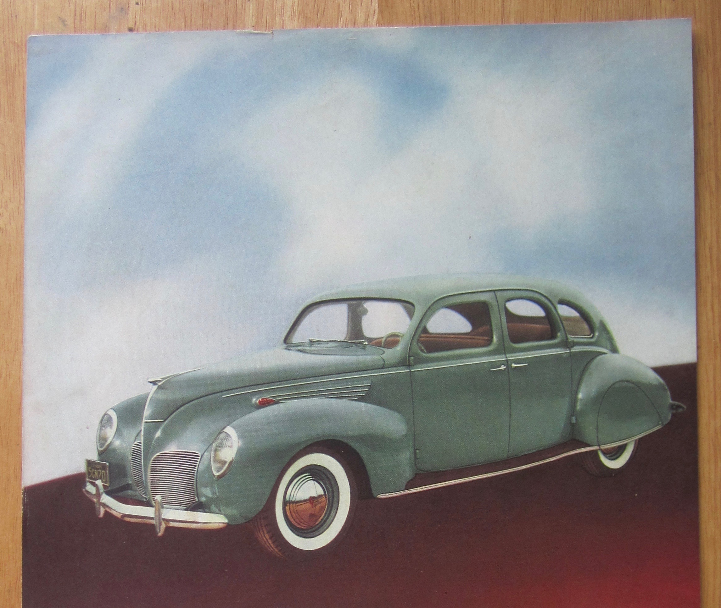 1938 Lincoln Zephyr V-12 with Green Zephyr