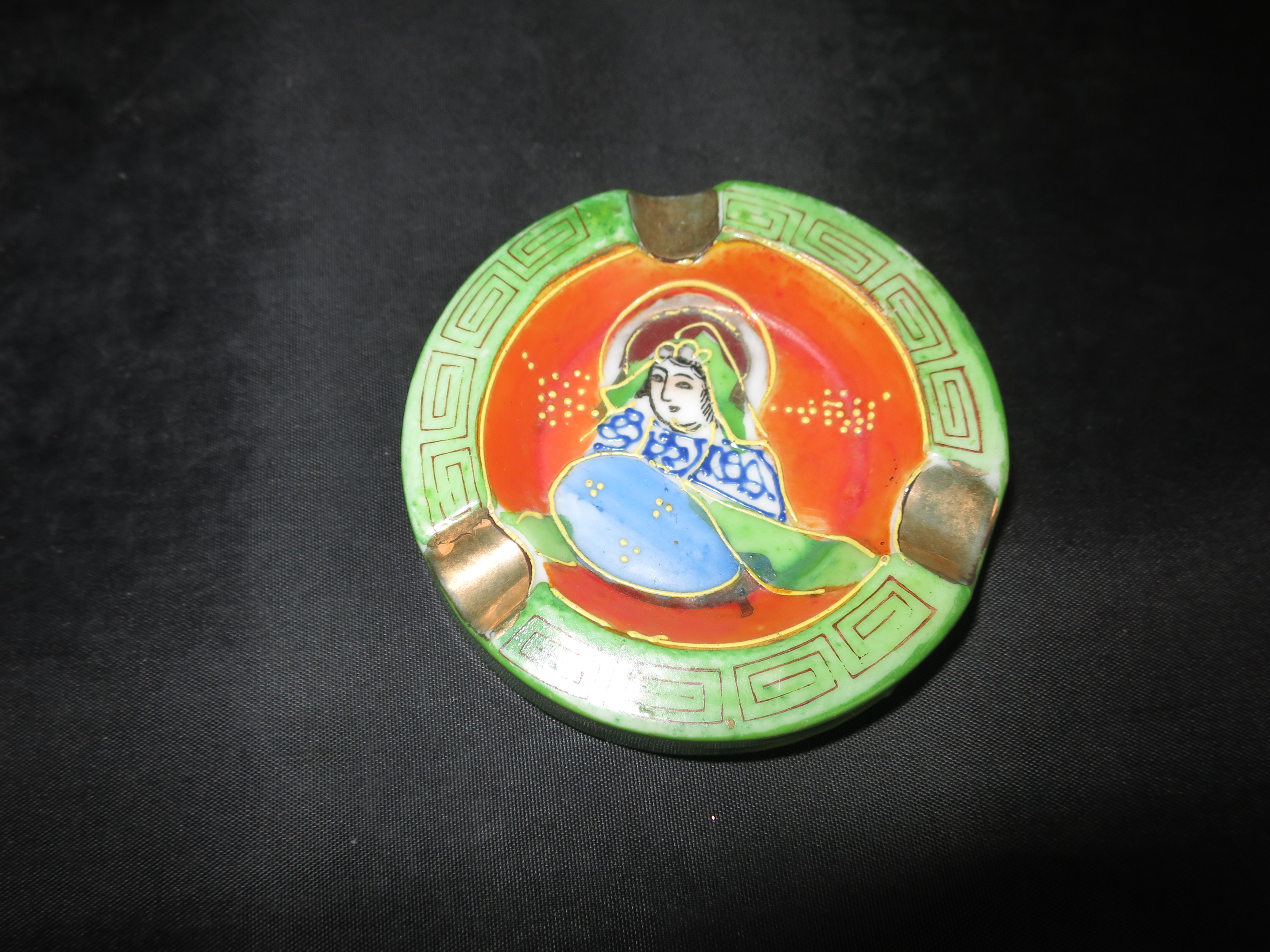 Made in Japan Hand Painted Geisha Girl Ashtray Moriage