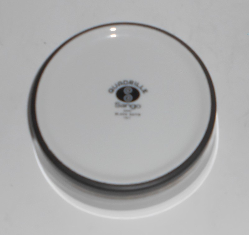 Sango Japan China Porcelain 7017 Quadrille Black Satin Fruit Bowl