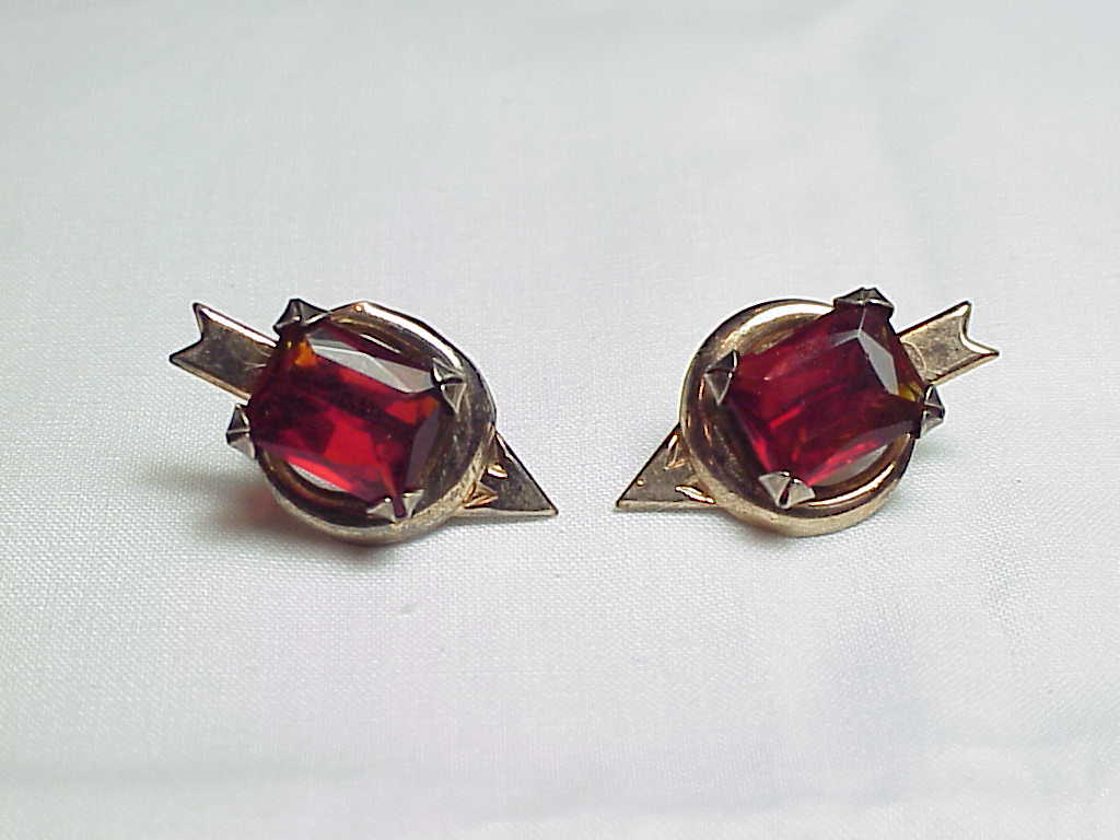 Vintage Sterling Silver Red Rhinestone Arrow Screw Back Earrings