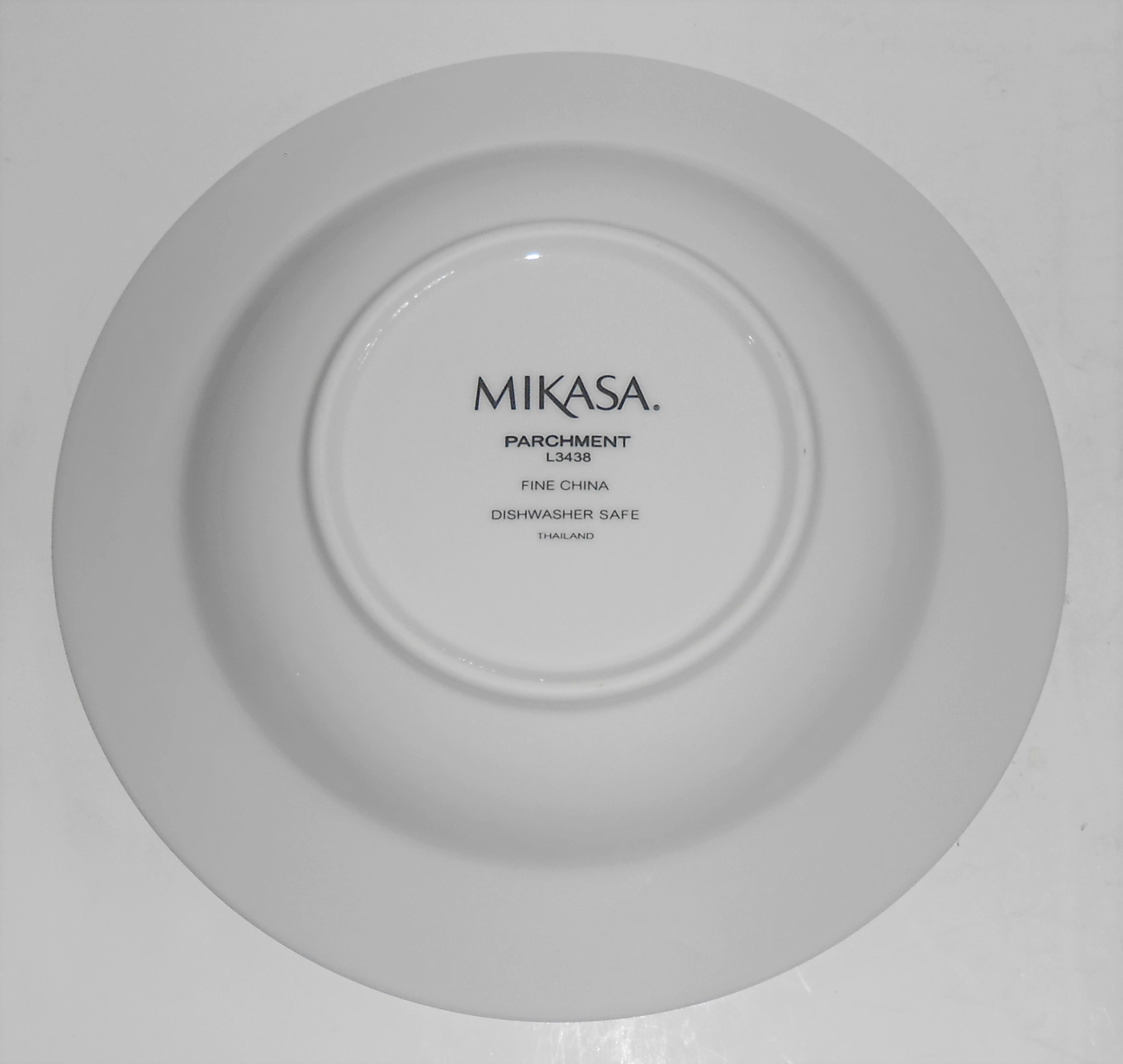 Mikasa Fine China Platinum Parchment Rimmed Soup Bowl
