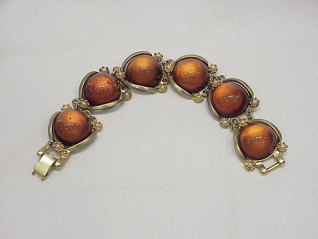 Chunky Amber Lucite And Pearl Matte Gold Tone Bracelet