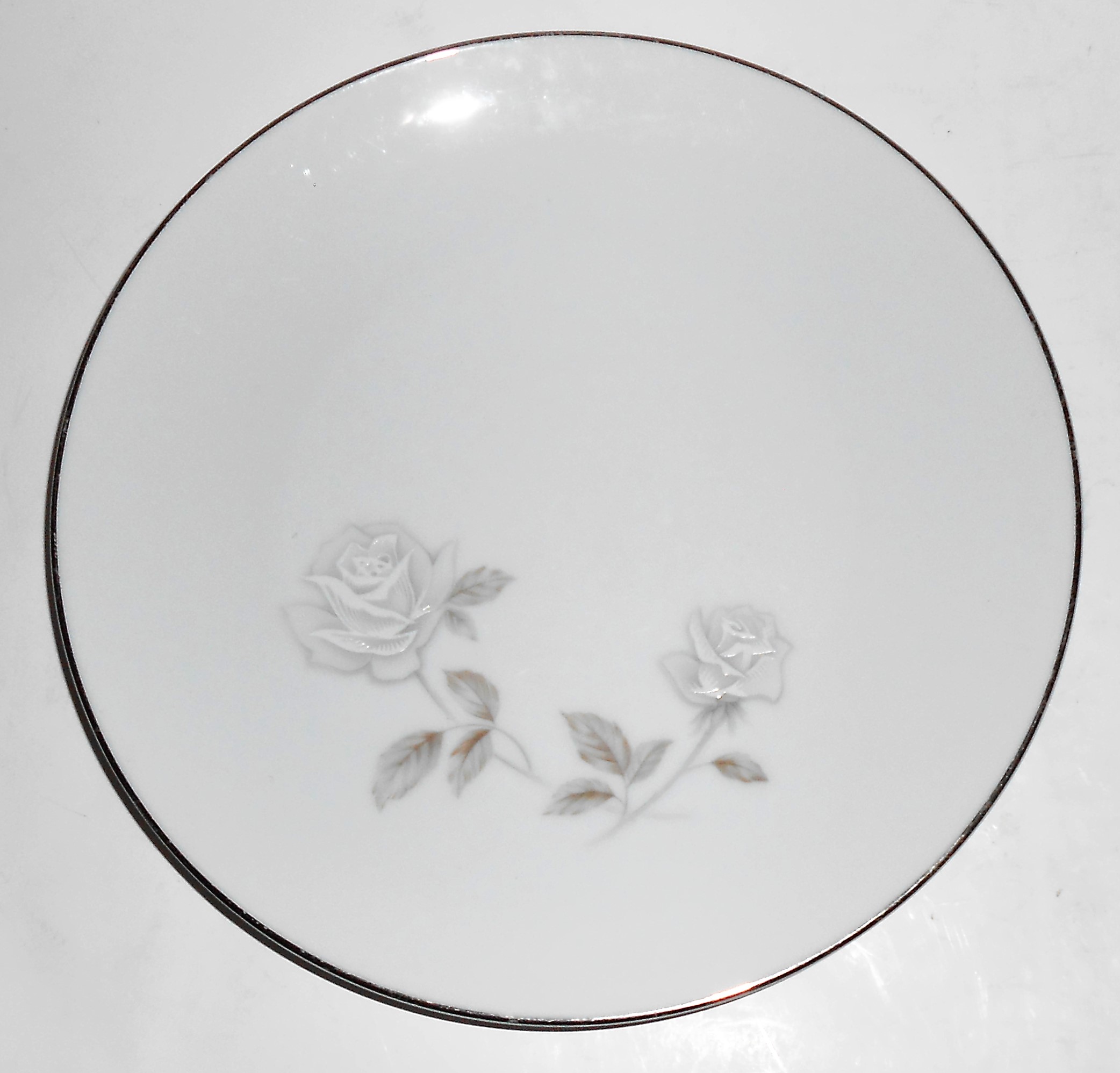 Noritake Porcelain China Rosay #6216 w/Platinum Salad