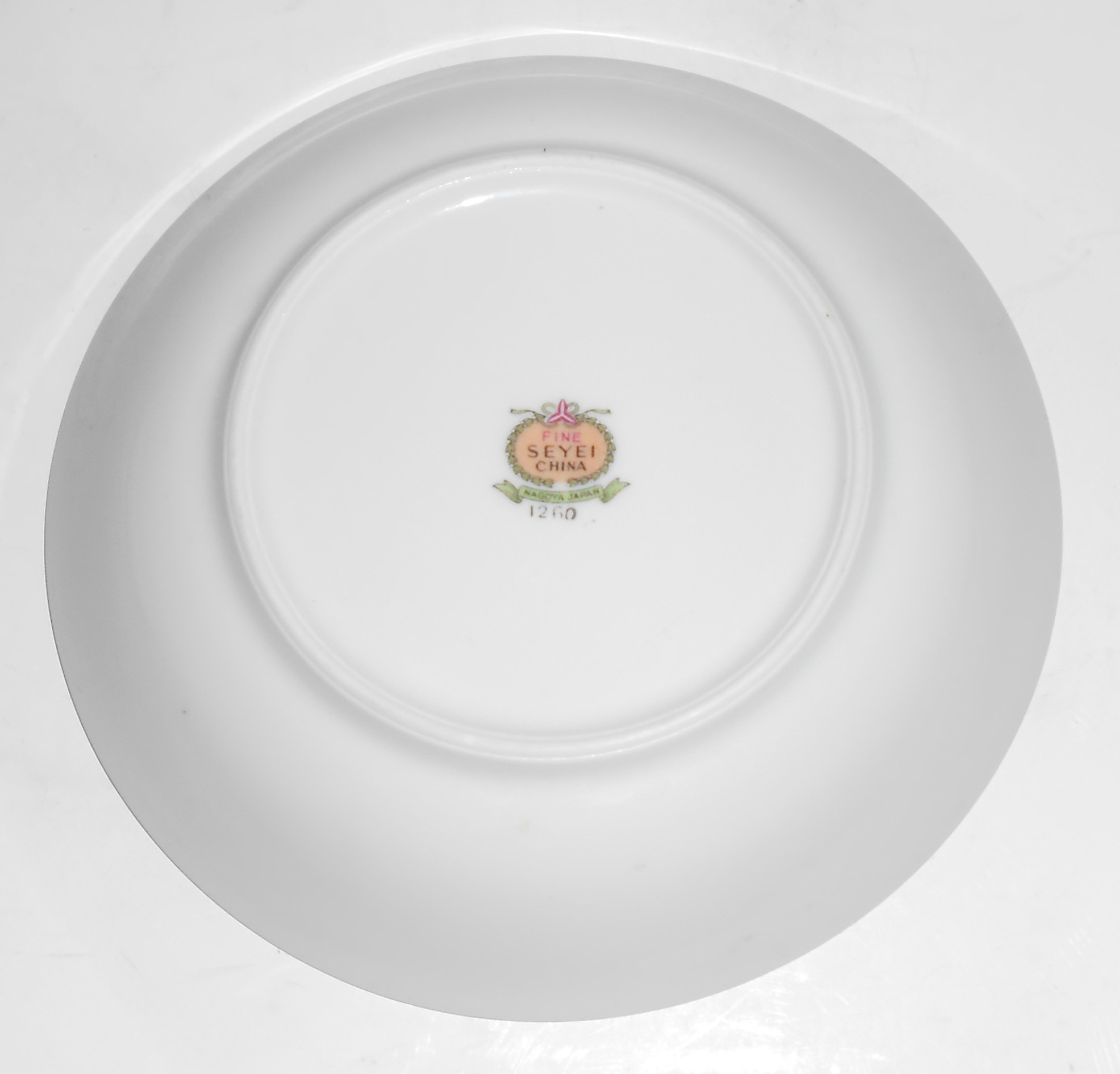 Seyei Fine China Japan Porcelain Black Geometric Fruit