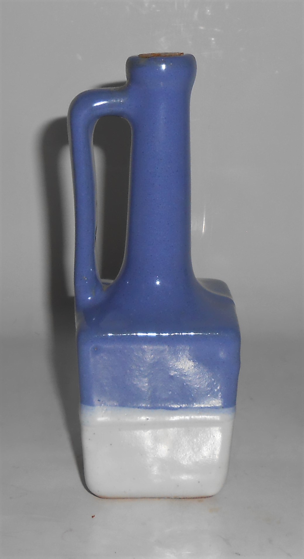 Zanesville Stoneware Pottery Blue/White Perfume Bottle