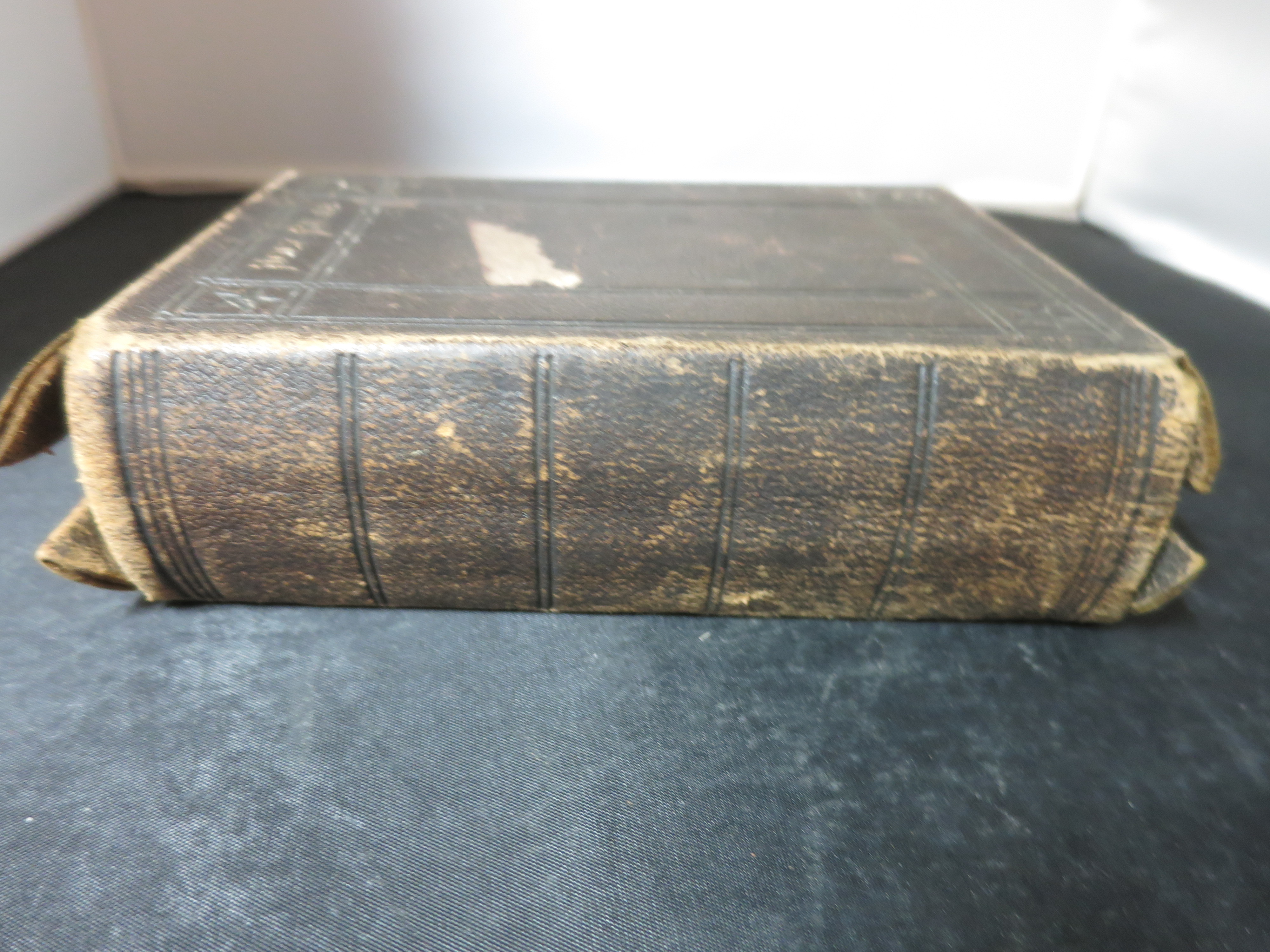 Holy Bible Maps Leather Bound Book names and orders of all books