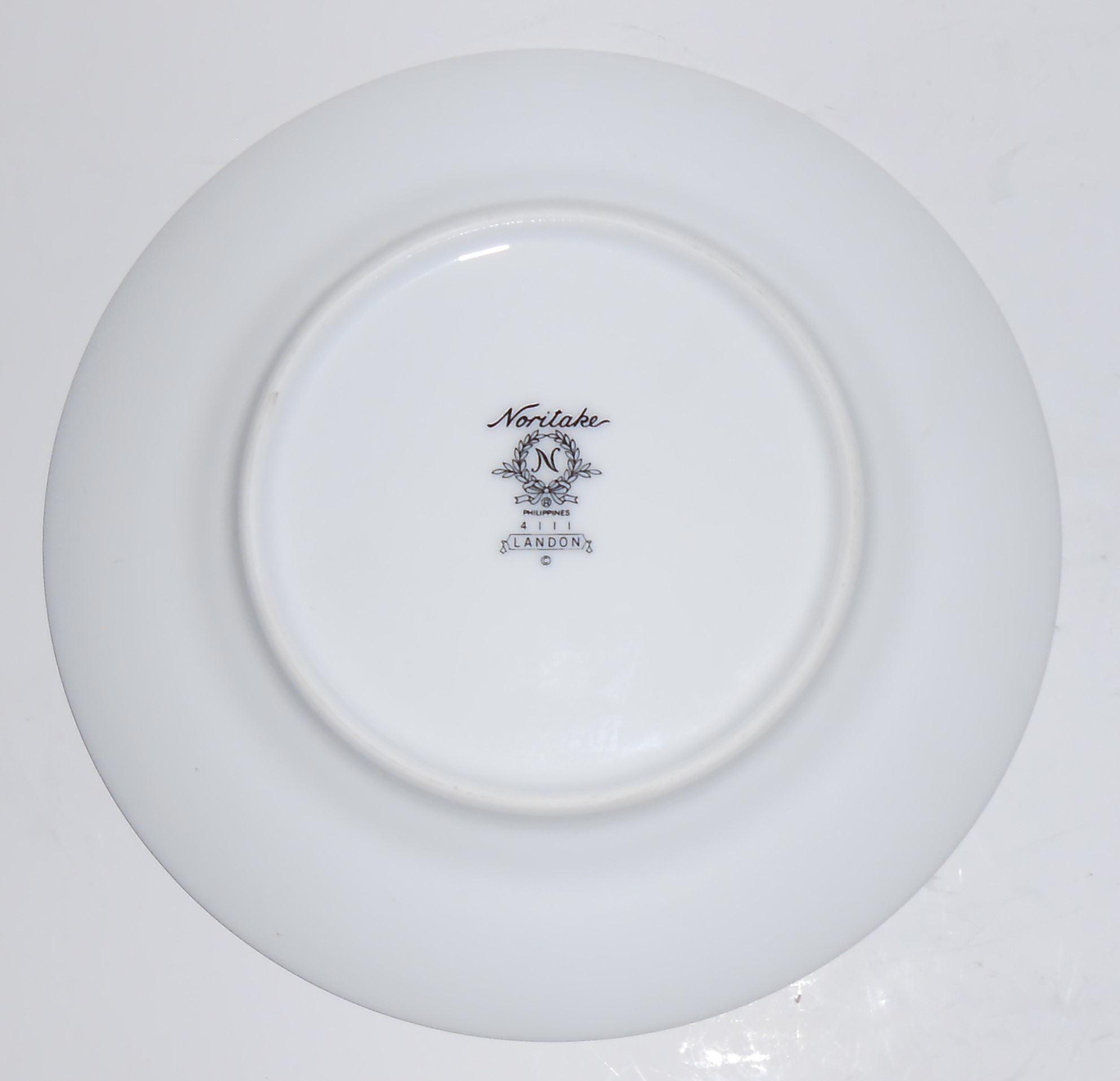 Noritake Porcelain China 4111 Landon w/Gold Bread Plate