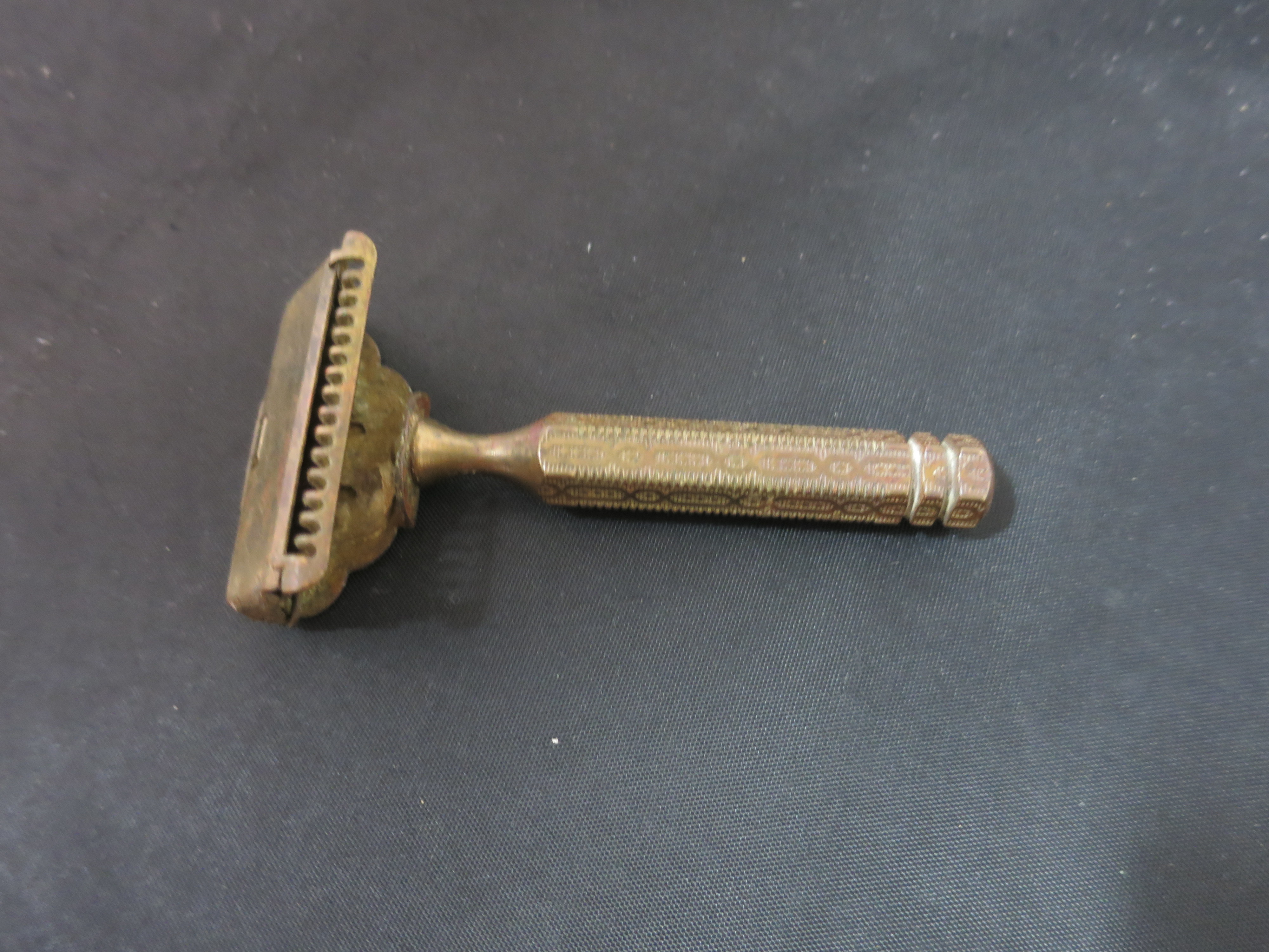 Antique Gem Safety Razor Best Design to Shave circa 1920s
