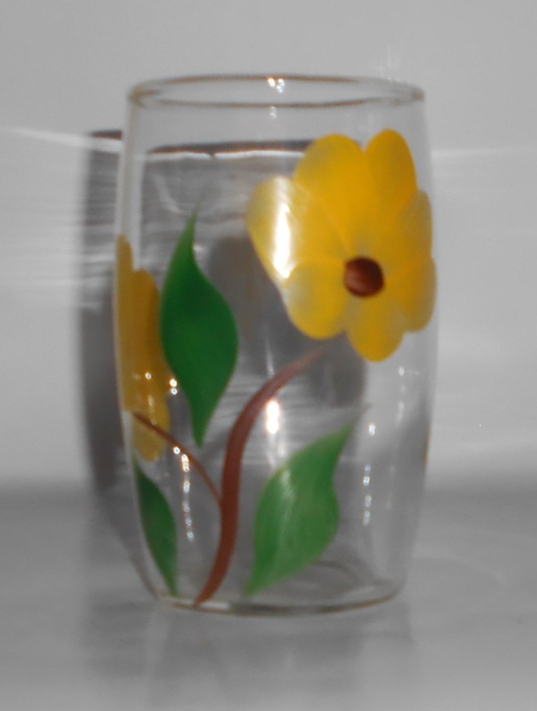 VINTAGE Bartlett Collins Glass Tumbler Hand Painted Floral Brown Eyed Susan