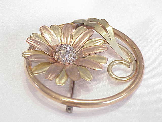 Vintage Taylord 12k Gold Filled Two Tone Rhinestone Daisy Brooch