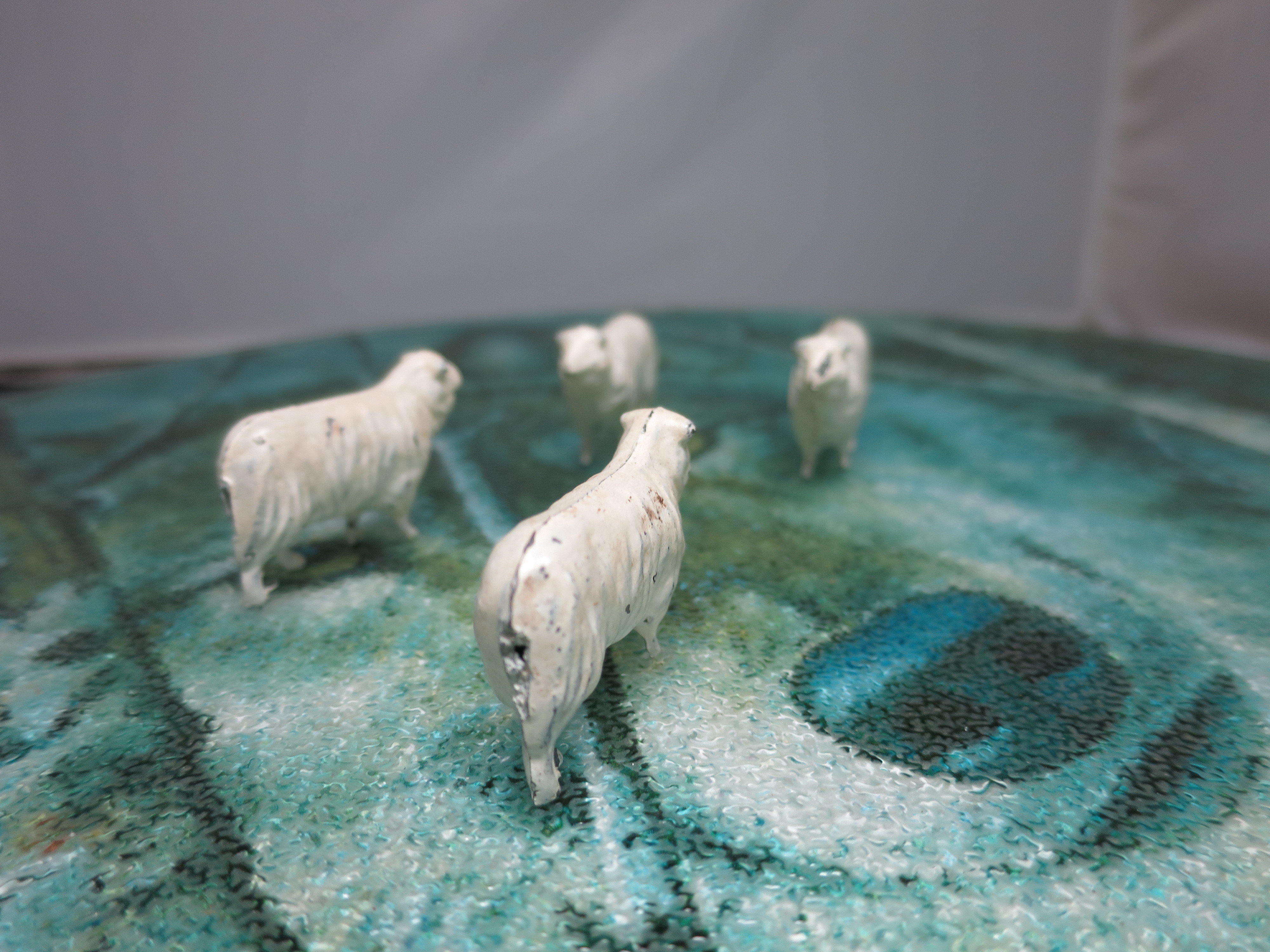 Antique Cast Lead Metal Sheep Hollow 4pc Toy Figurine unmarked