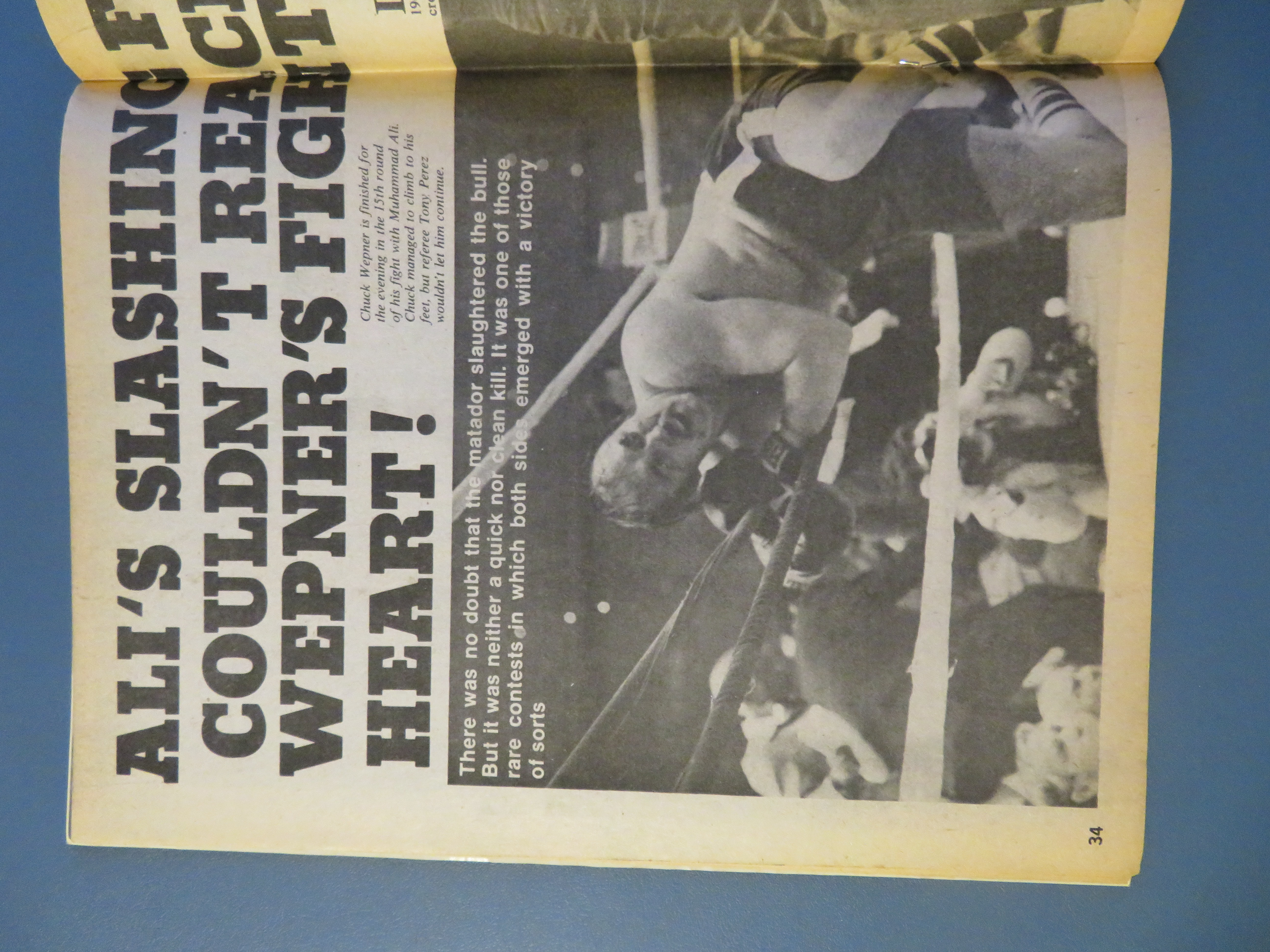 International Boxing Magazine August 1975 Ali's Fists