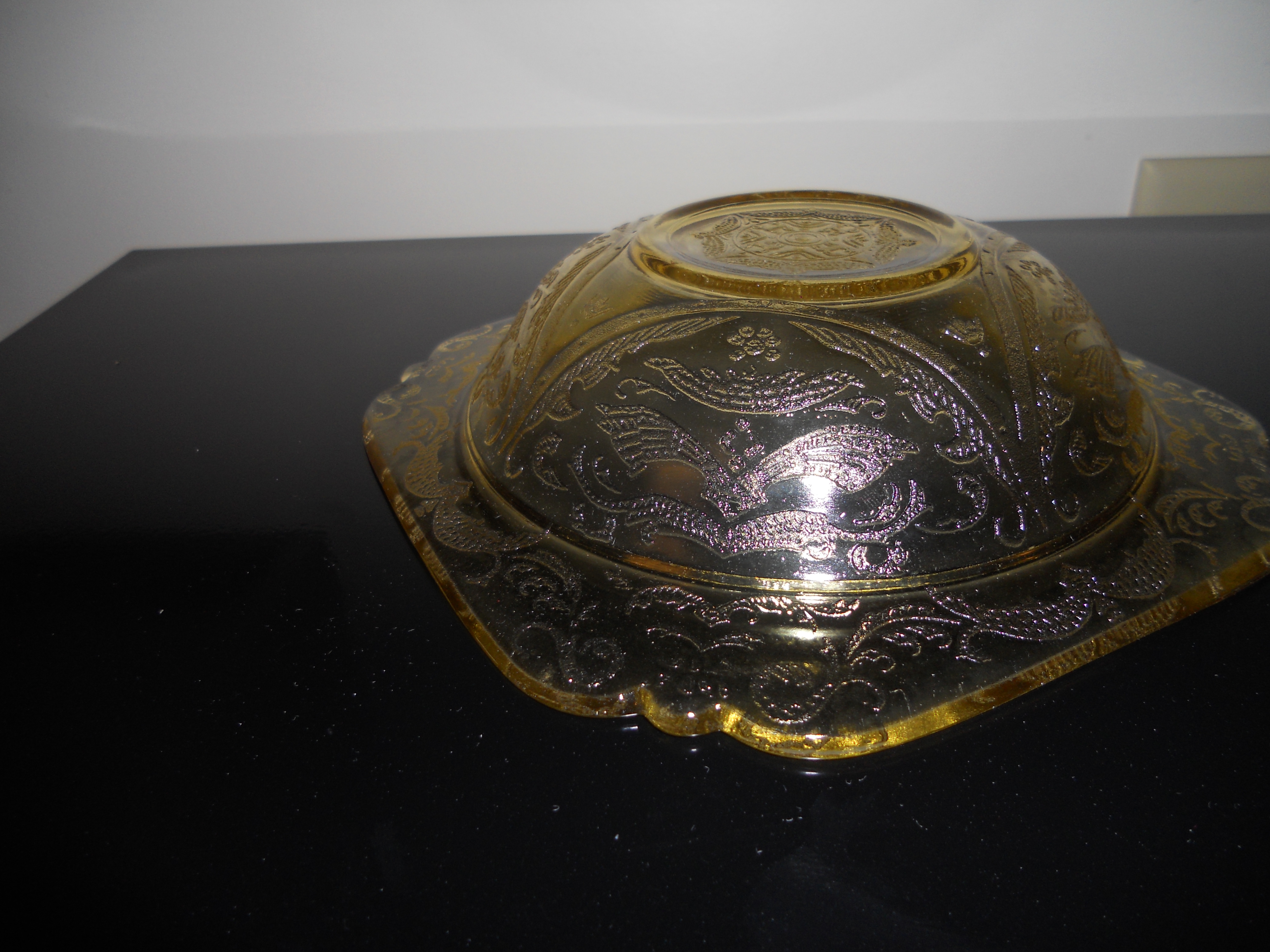 Federal Madrid Yellow Depression Glass Bowl