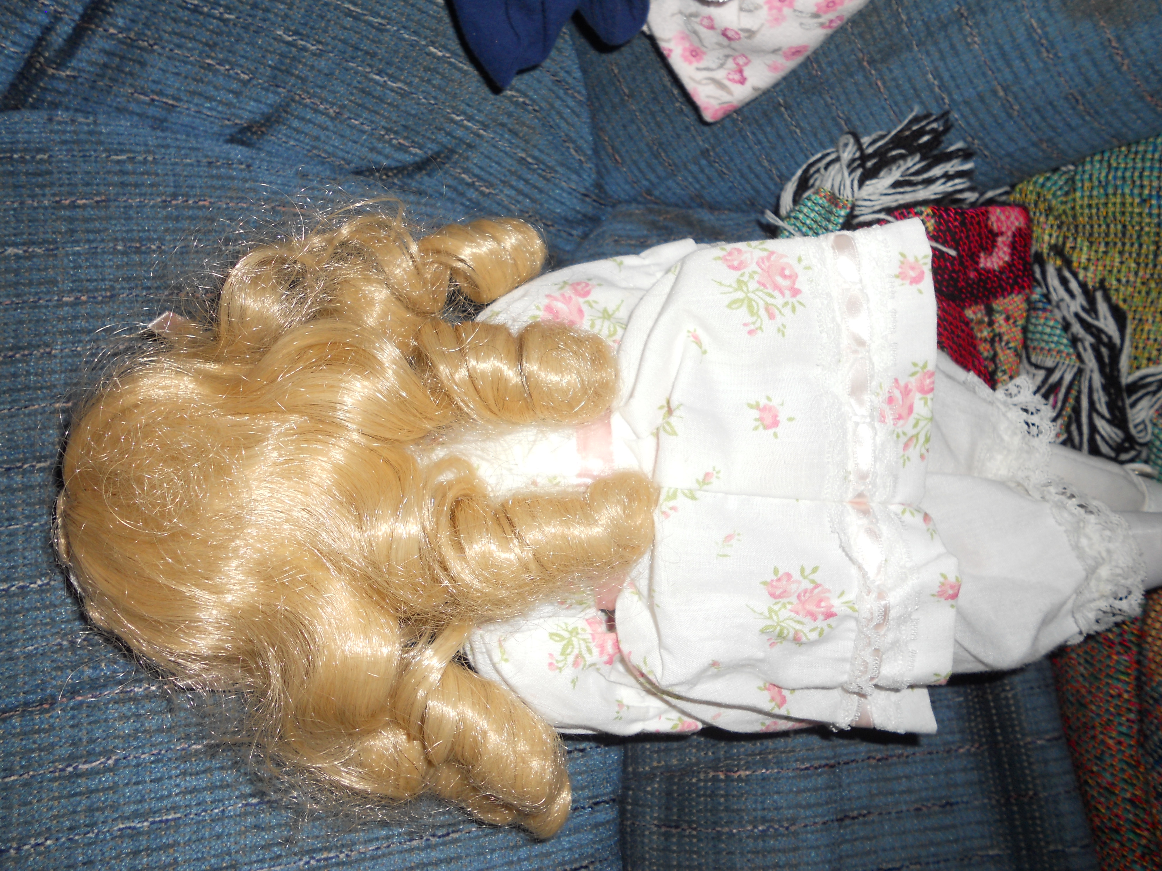 Porcelain Girl Doll resembles Dolly Dingle