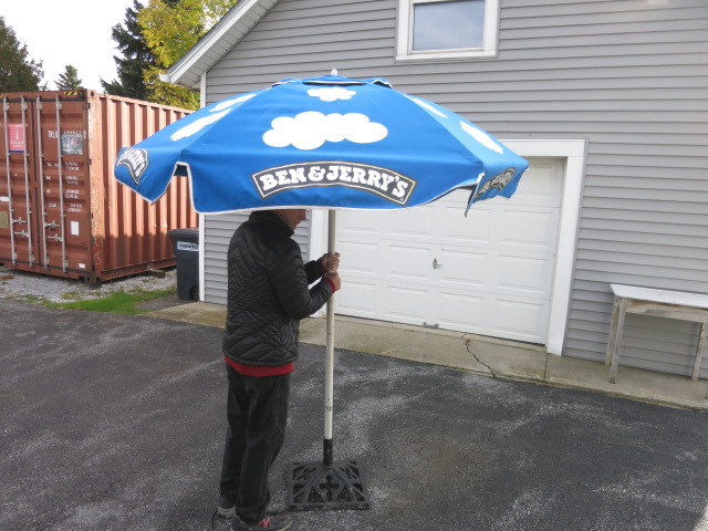 Ben & Jerry's Patio Umbrella Ice Cream Beach Blue Logo