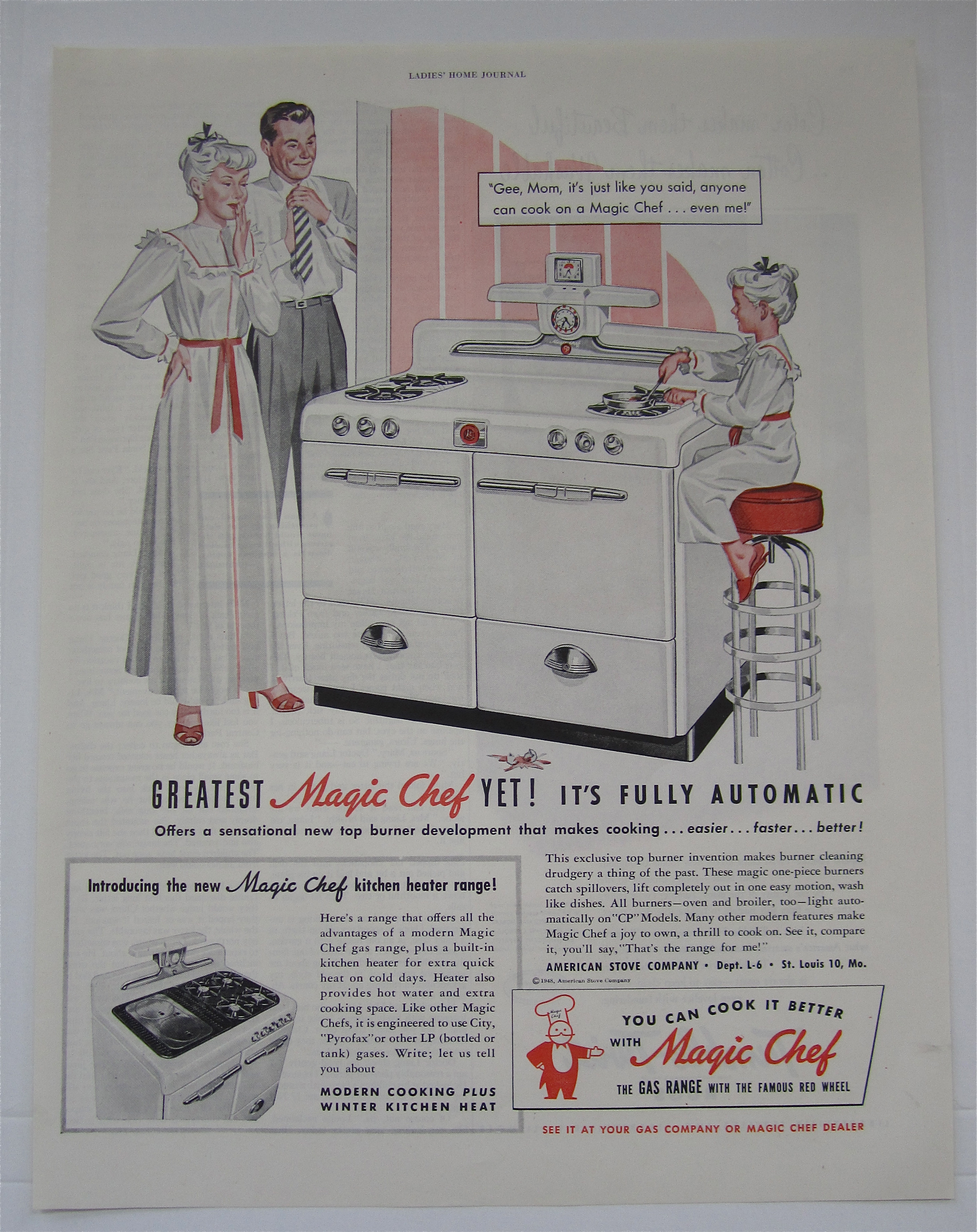 1930 Magic Chef with Man & Woman & Child Cooking