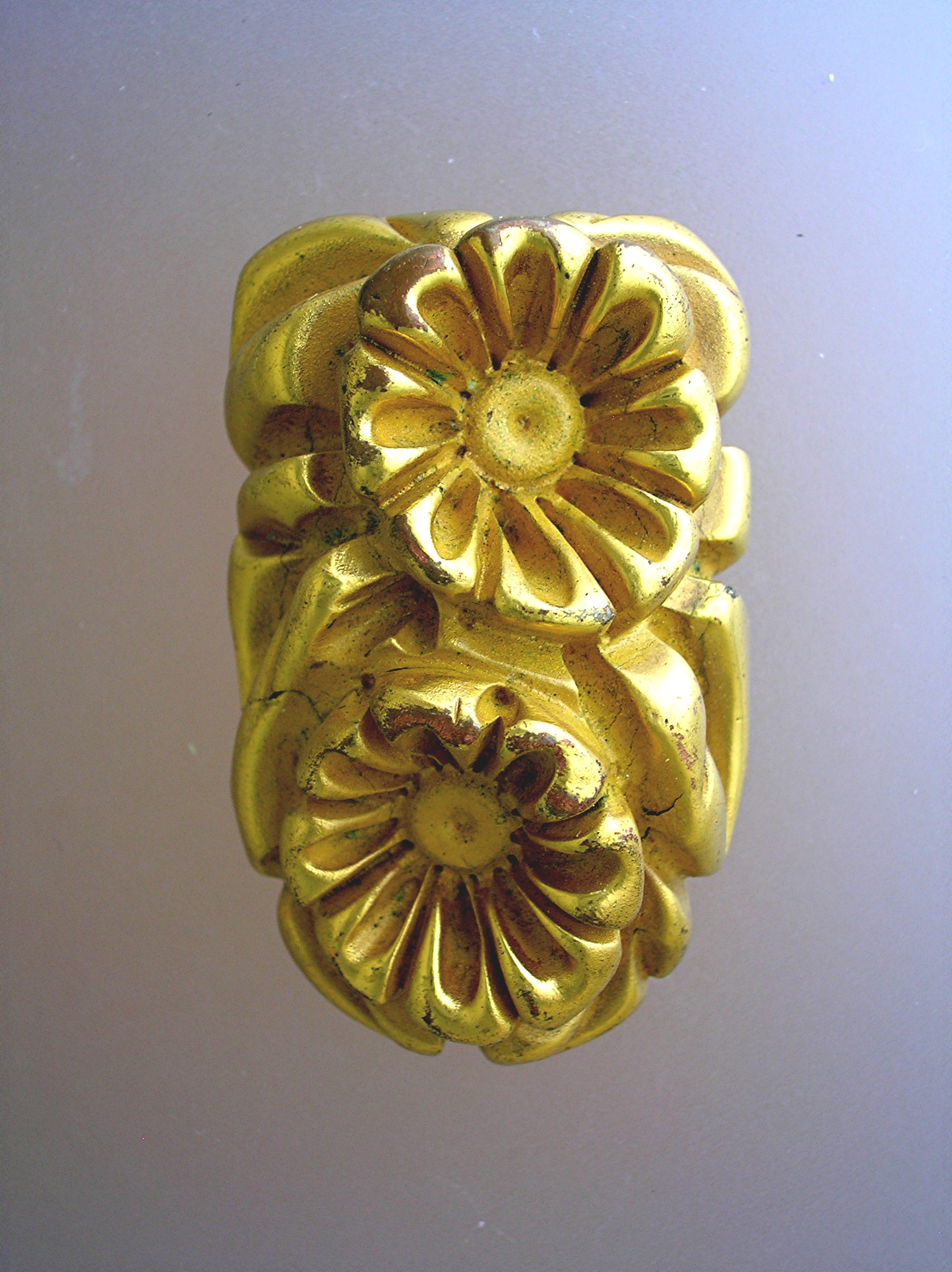 Dress Clips (2) Gold Flowers and Leaves