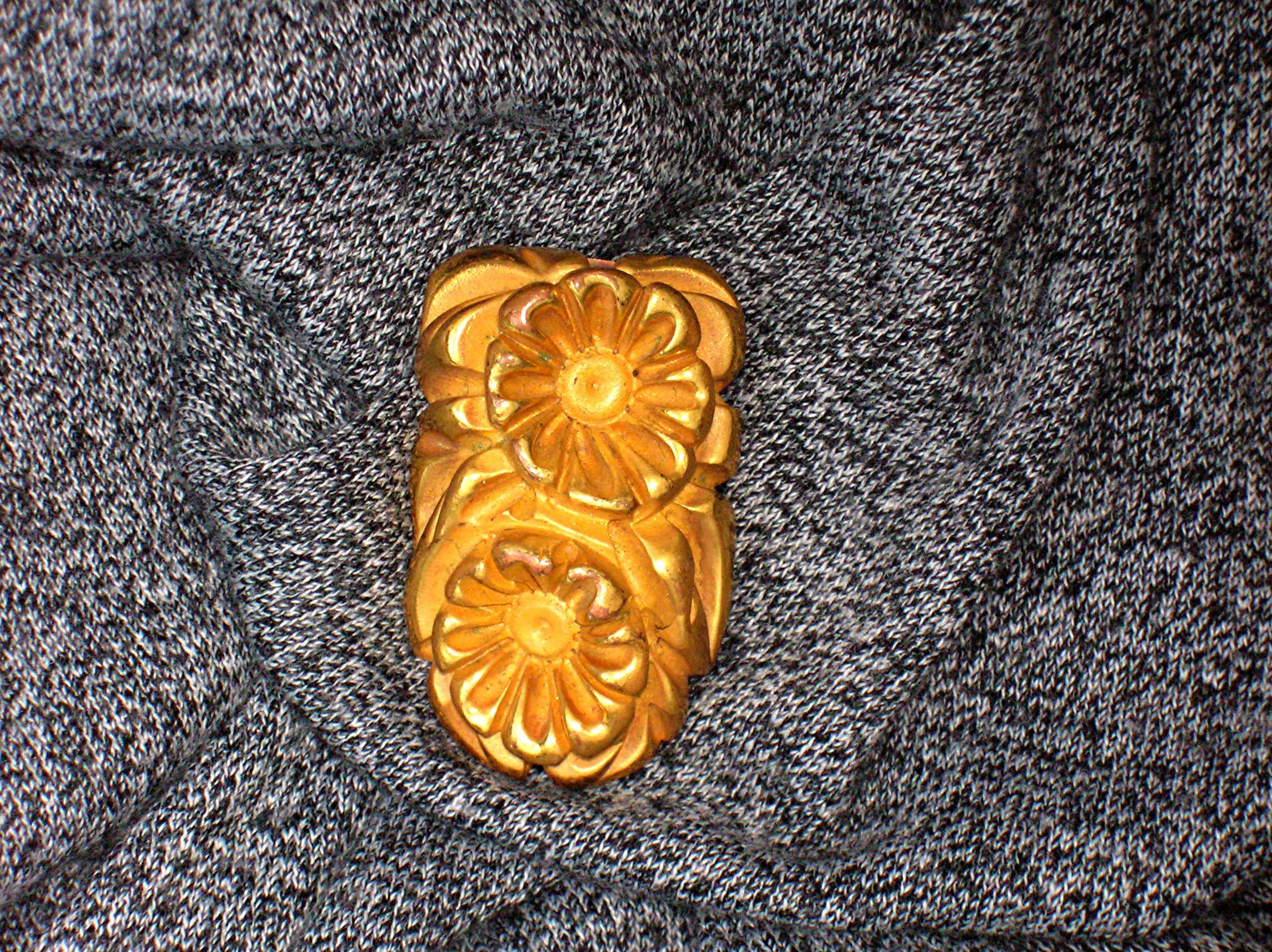 Dress Clips (2) Gold Flowers and Leaves