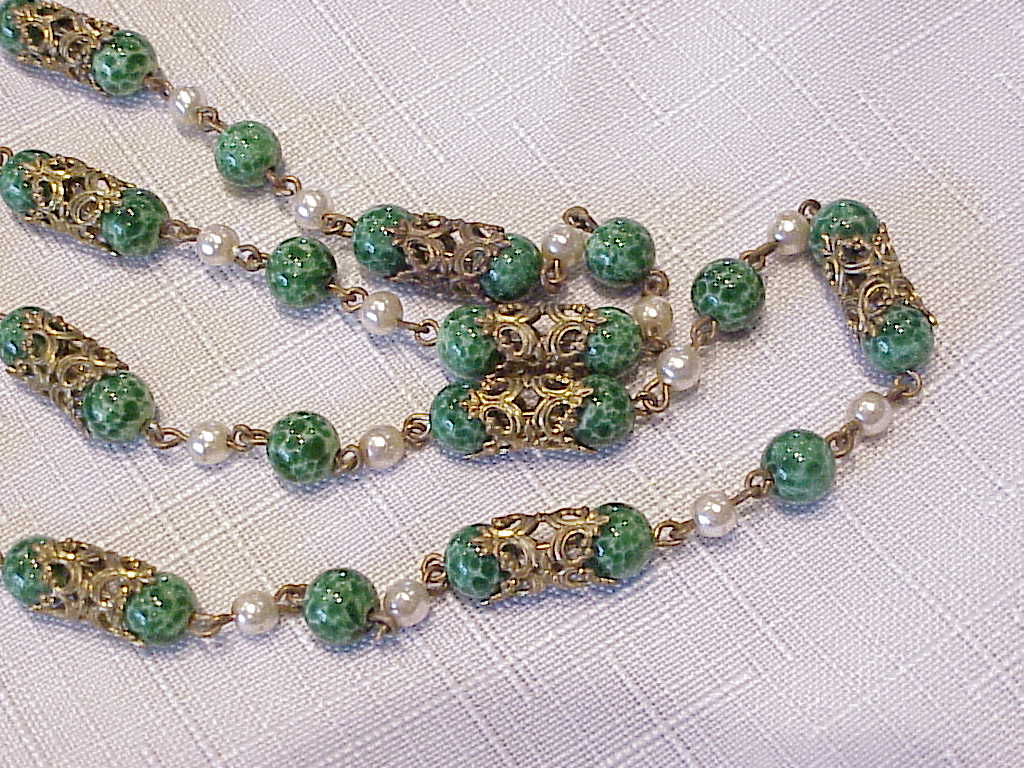 Vintage Green Glass Bead, Pearl And Gold Tone Filigree Necklace