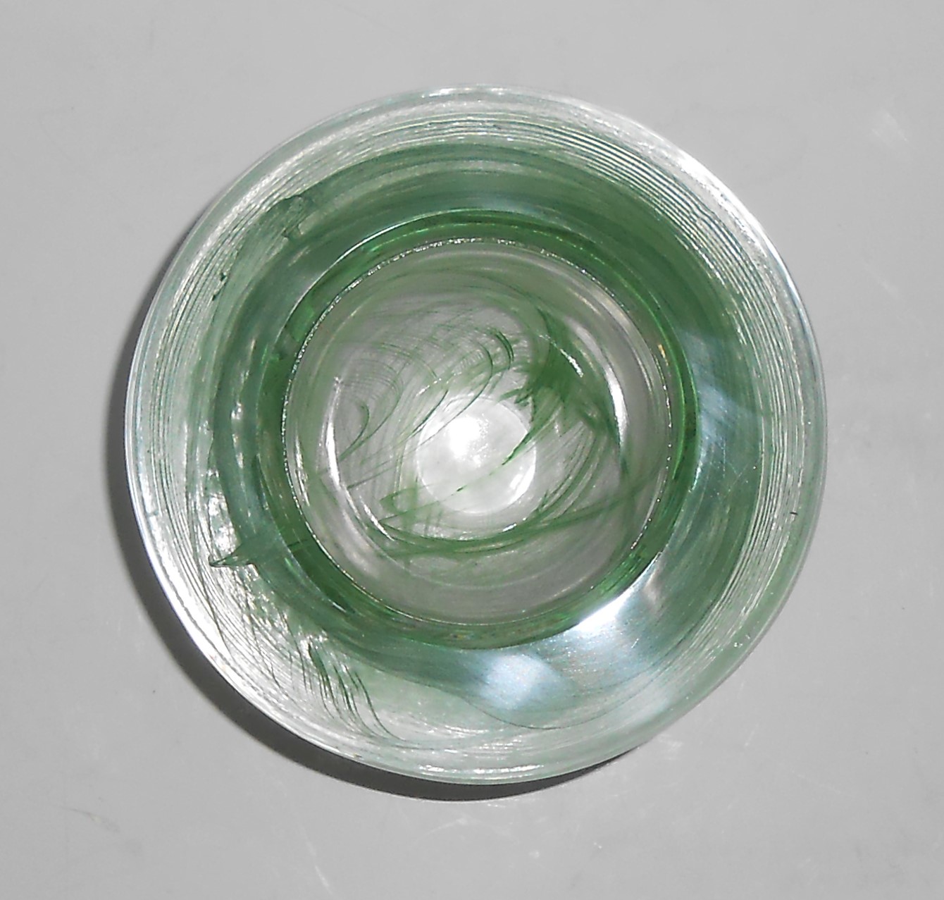 KristalKolor - Kosta Boda Copy Art Glass Green Swirl At