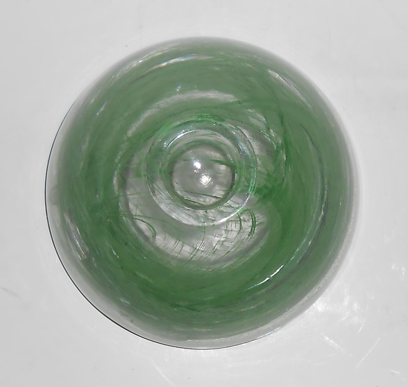 KristalKolor - Kosta Boda Copy Art Glass Green Swirl At