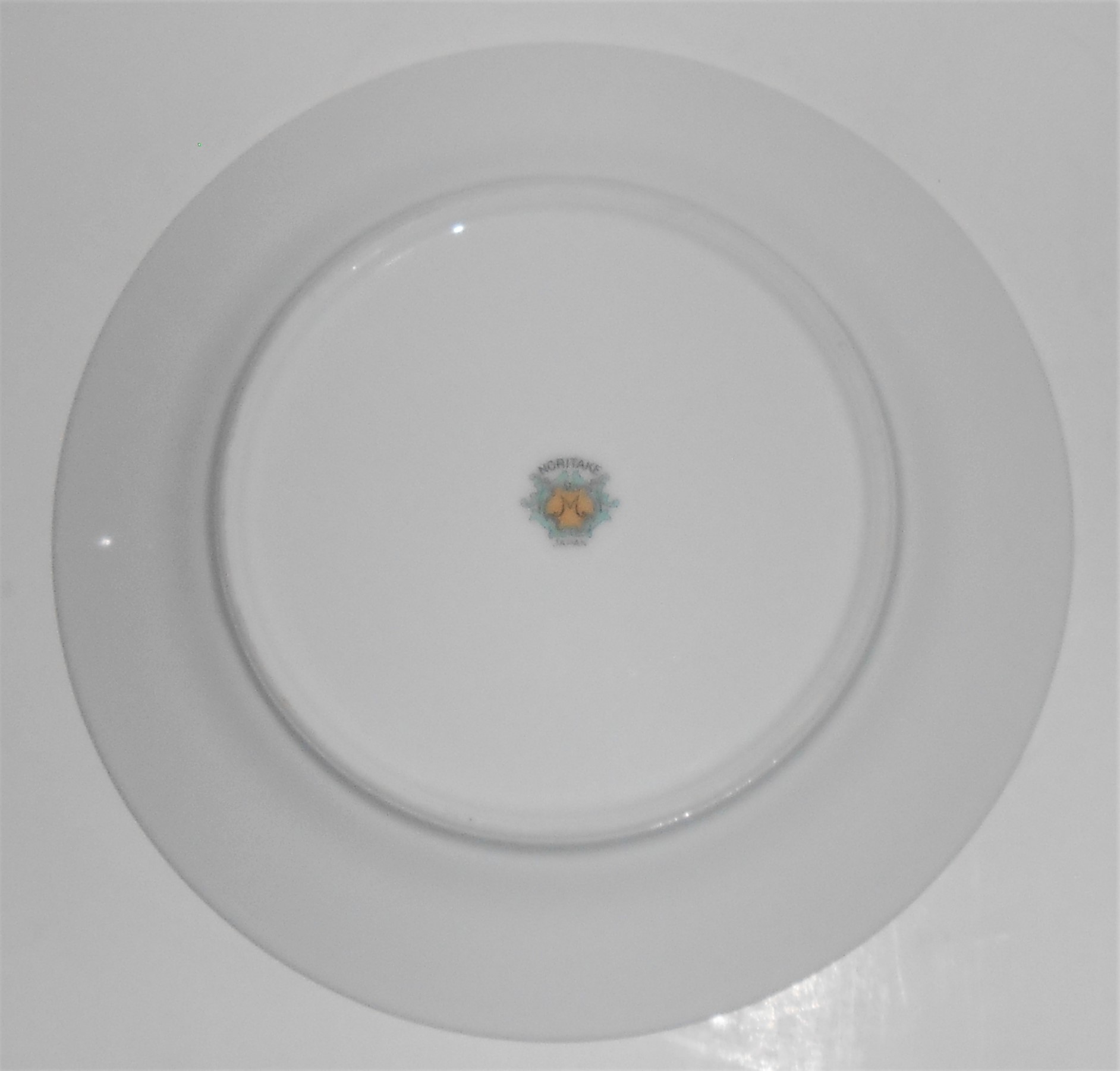 Noritake Porcelain China Floral Basket w/Gold Trim Yell