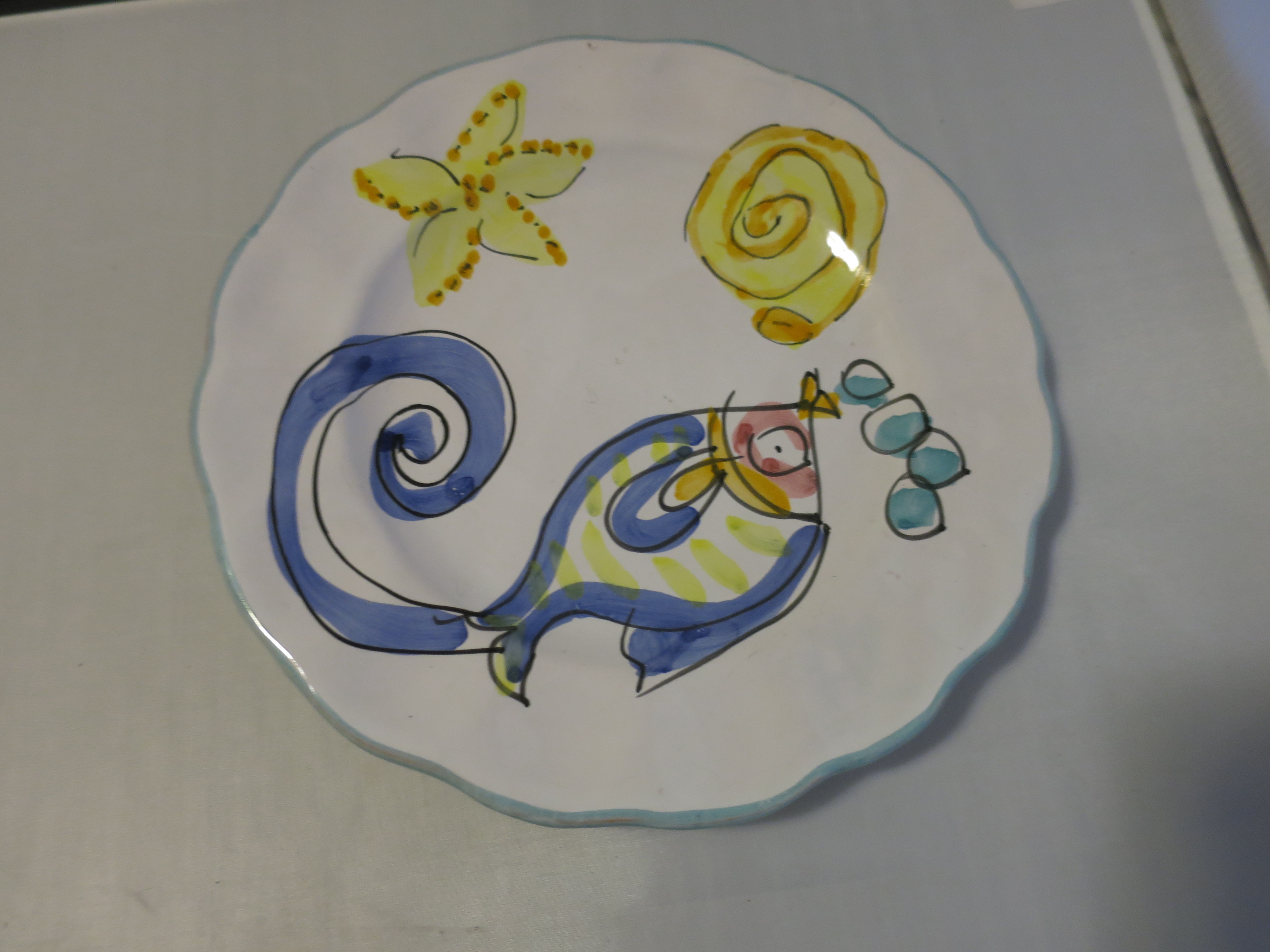 Nautical Bubble Blowing Fish Star Fish Snail Plate