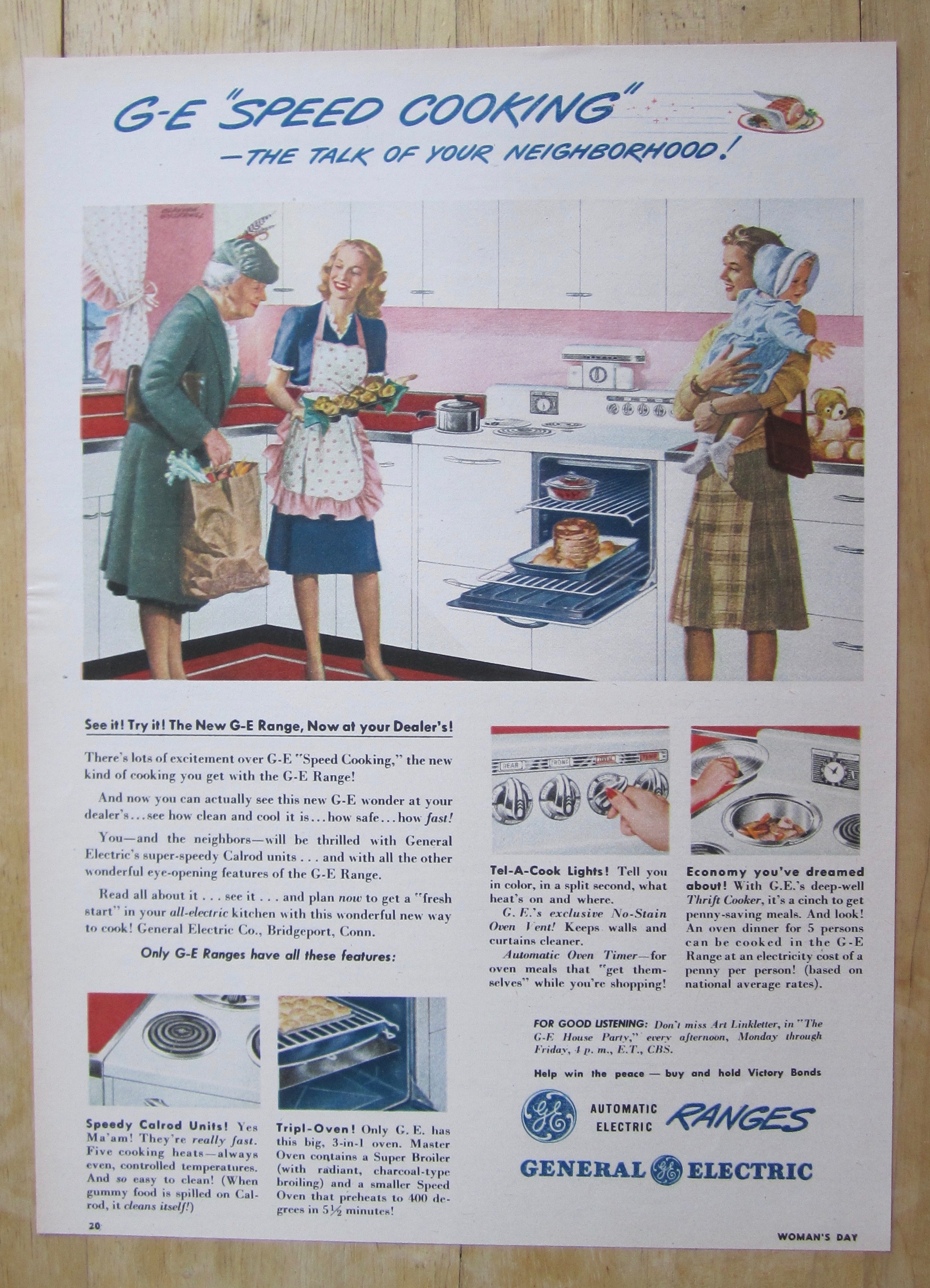 1945 General Electric Range w/ General Electric Cooking
