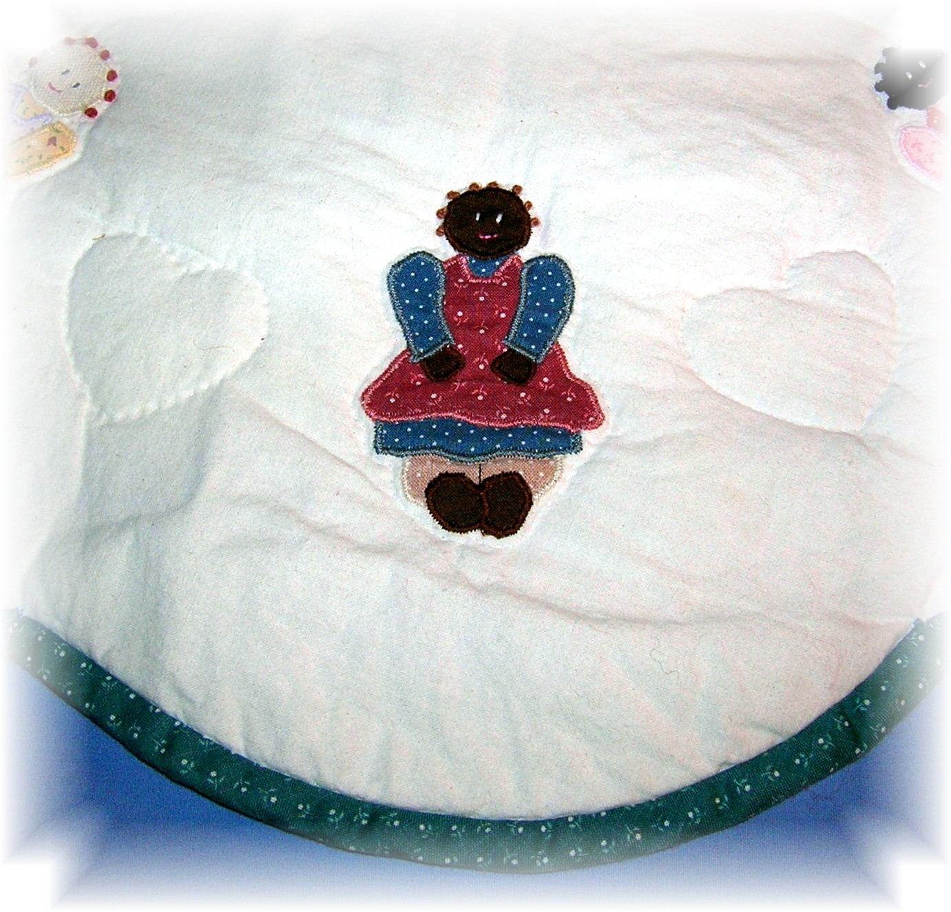 Quilted Children Of The World Centerpiece