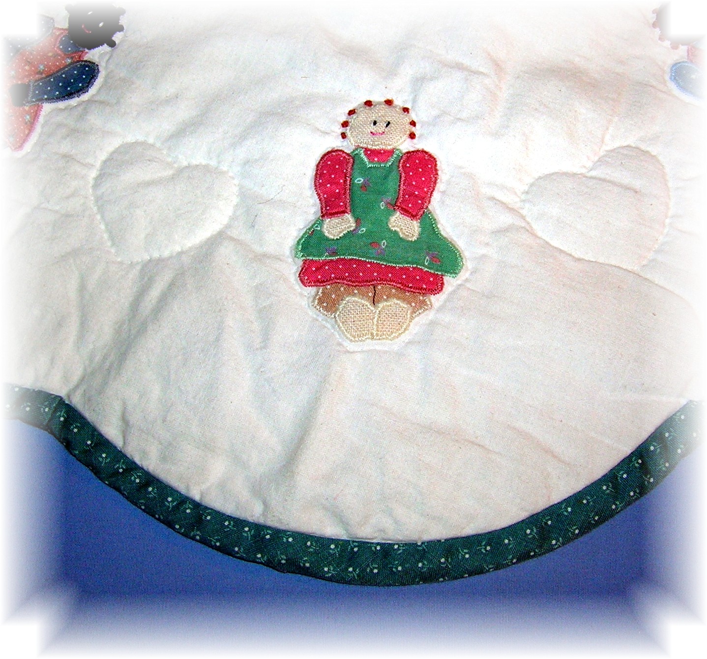 Quilted Children Of The World Centerpiece