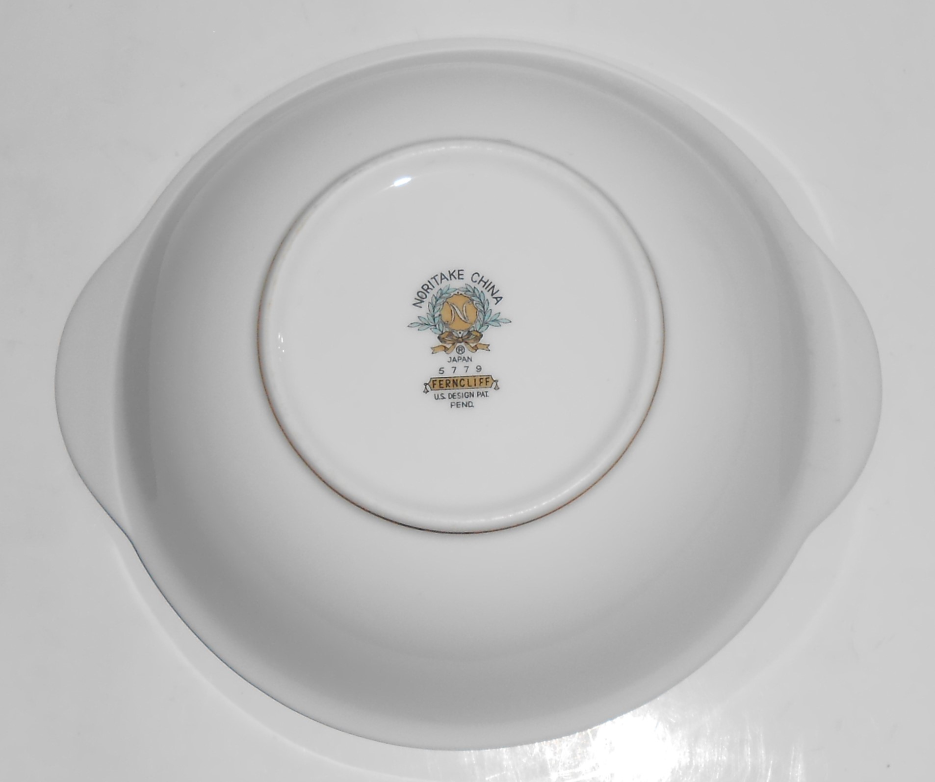 Noritake Fine China Porcelain Ferncliff Floral w/Gold T