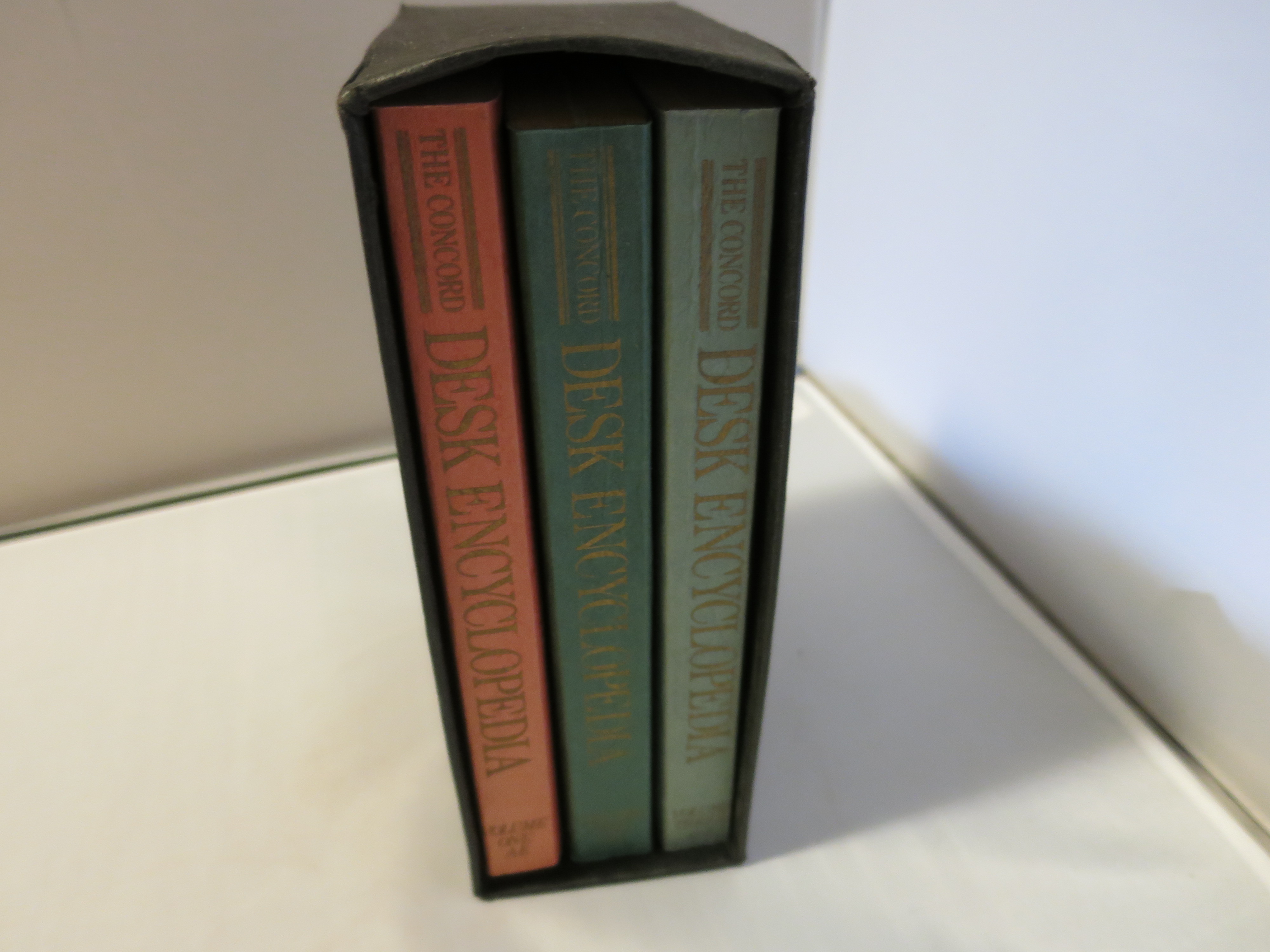 The Concord Desk Encyclopedia Presented by Time 1982