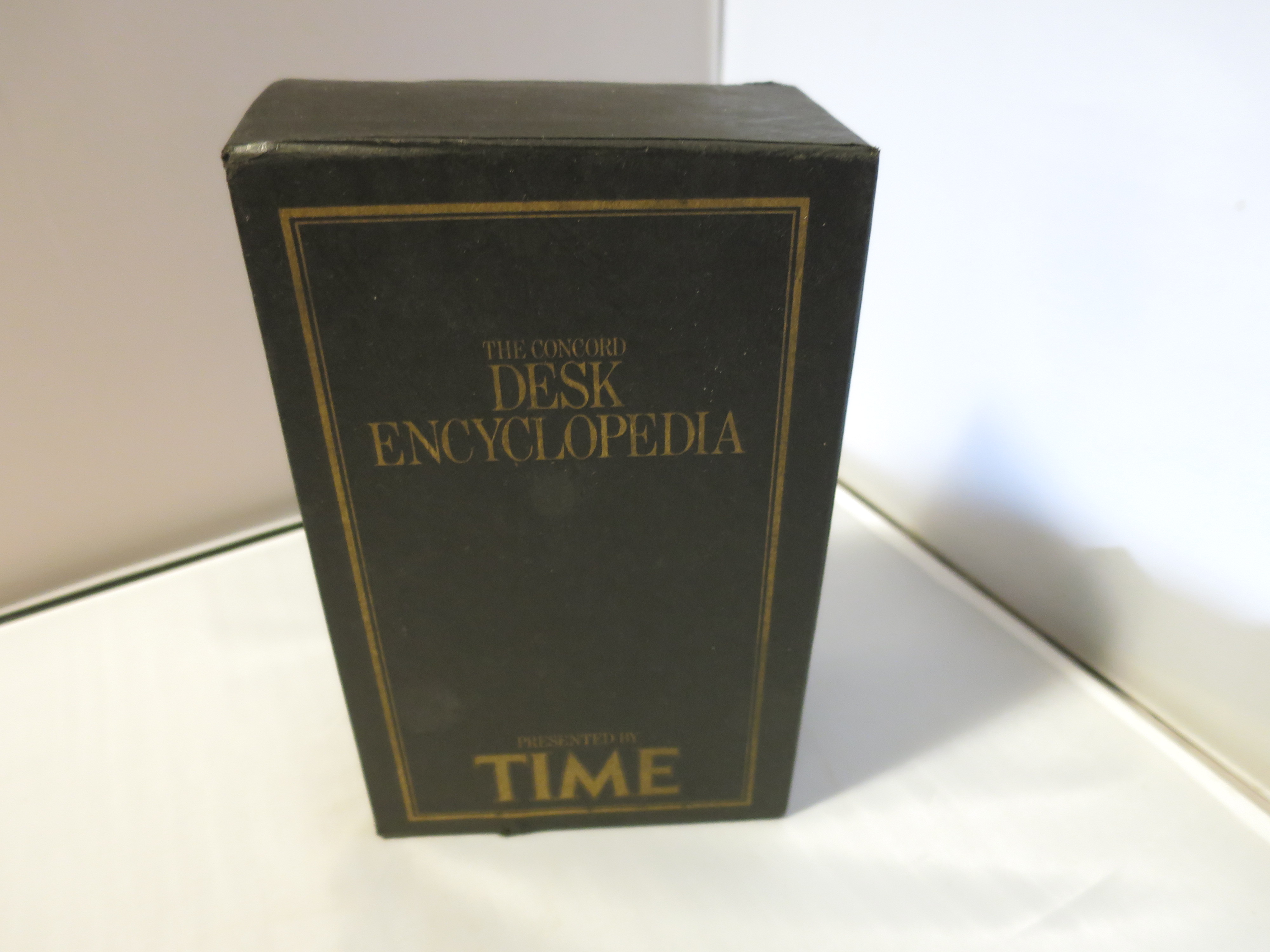 The Concord Desk Encyclopedia Presented by Time 1982