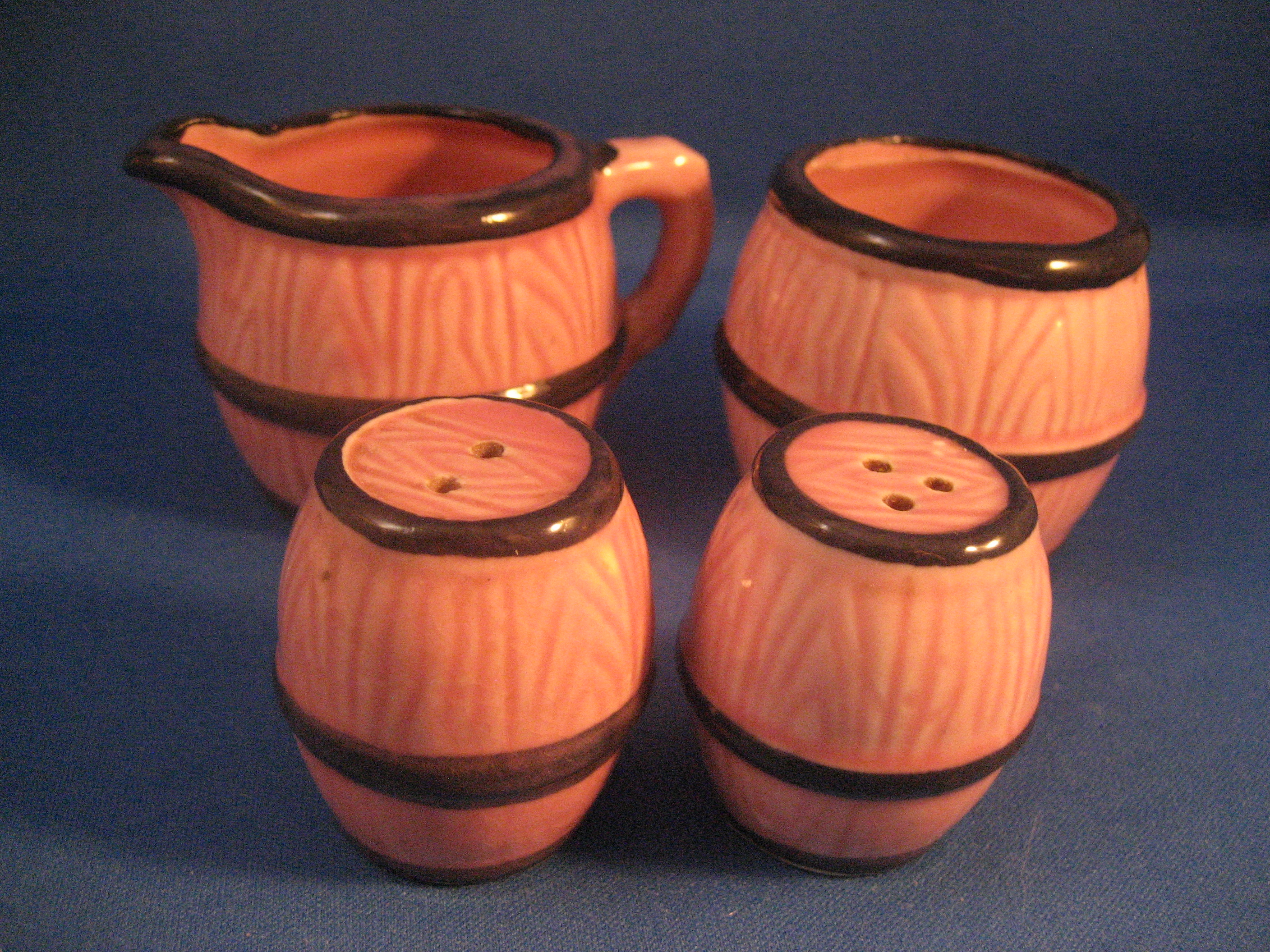 Barrell Salt and Pepper and Cream and Sugar Set