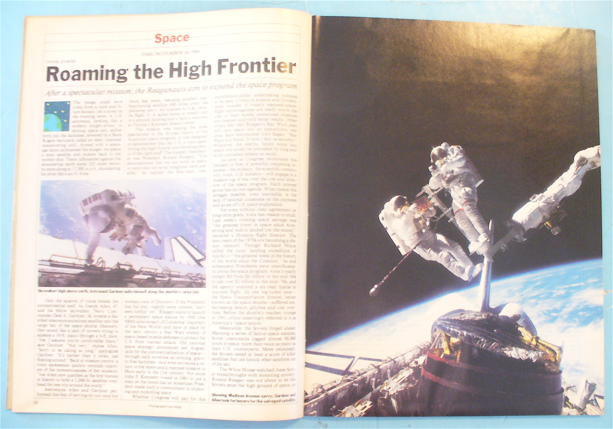 Time Magazine - November 26, 1984 U.S. In Space