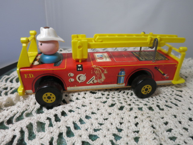 Fisher Price #630 Fire Truck