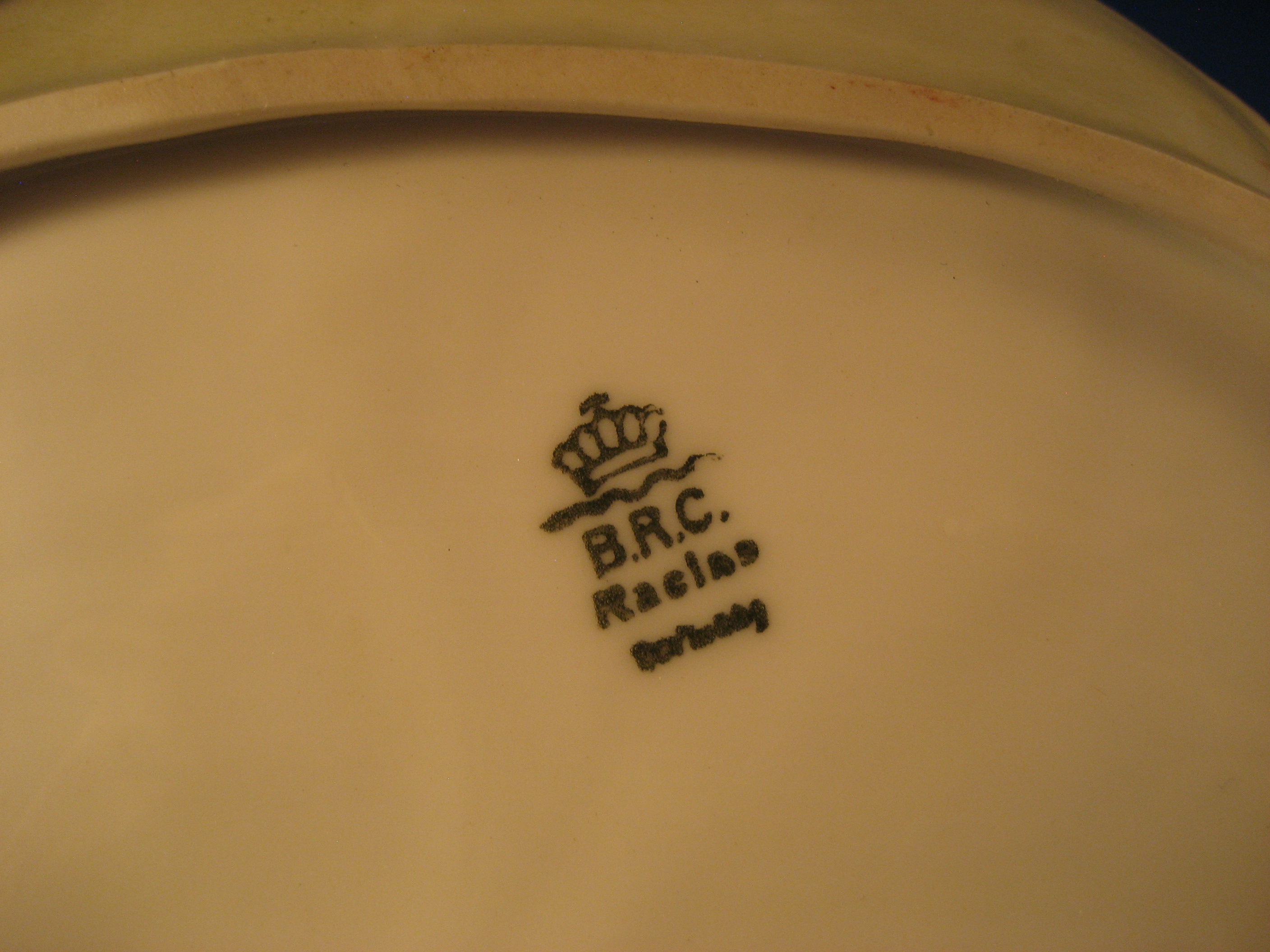 Racine Handled Candy Dish