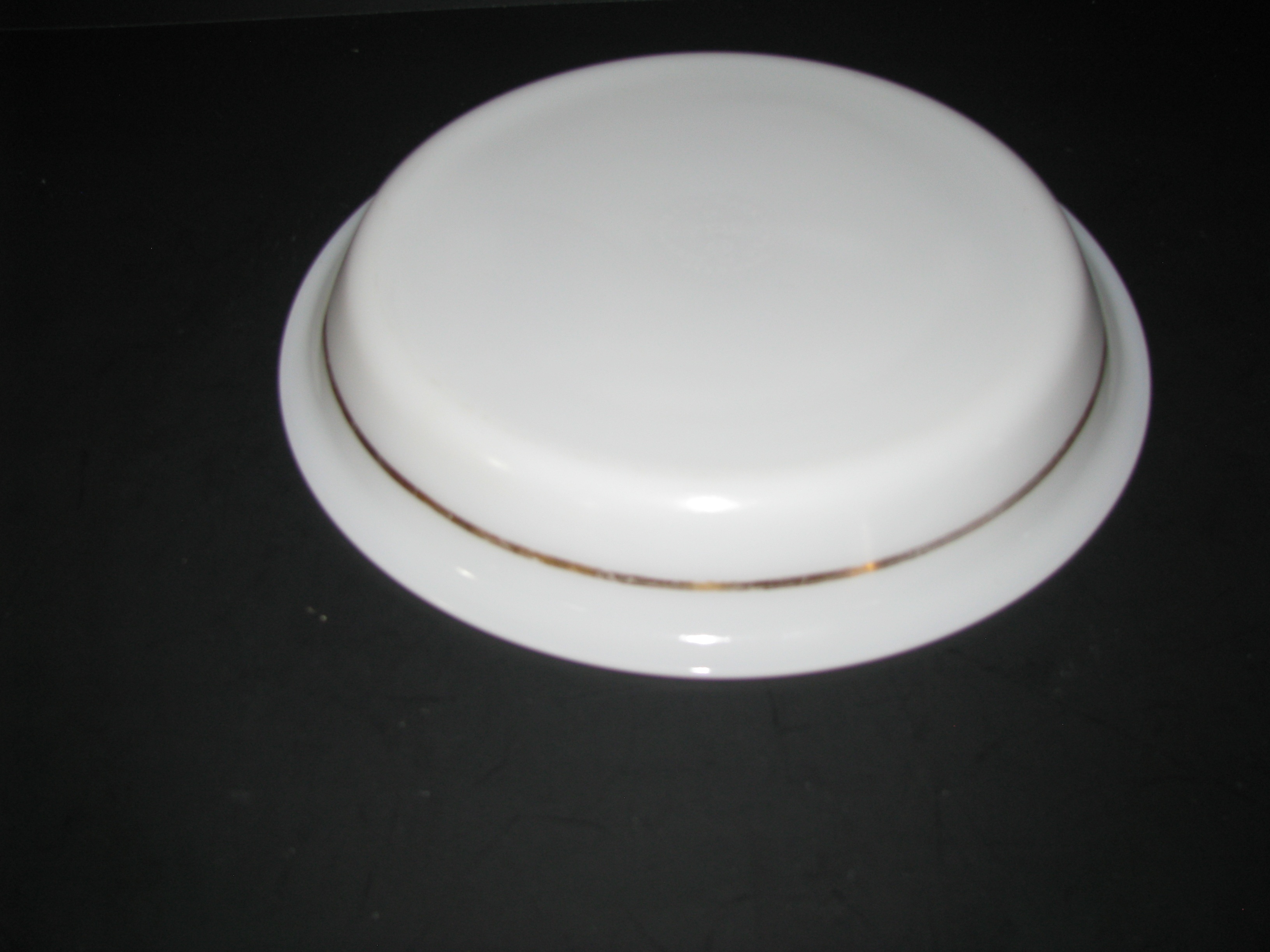 Vintage Pyrex Opal White Gold Trim Pie Dish