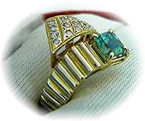 Ring 14K Yellow Gold 1 ct Emerald and Diamond