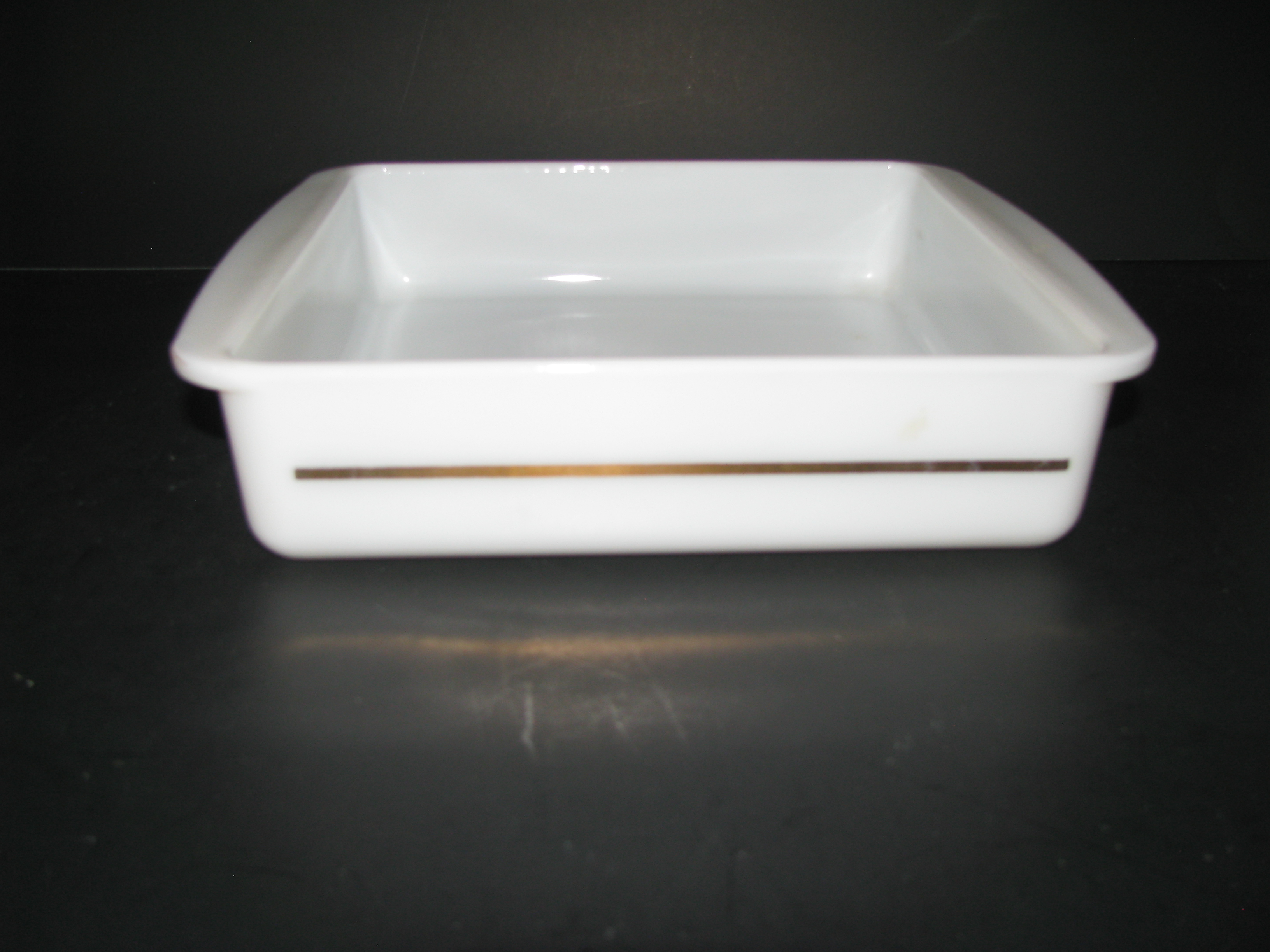 Vintage Pyrex Opal White 222 Square Dish/Gold Band