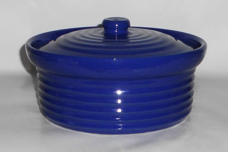 VINTAGE Bauer Pottery Ring Ware Cobalt LARGE Casserole w/Lid