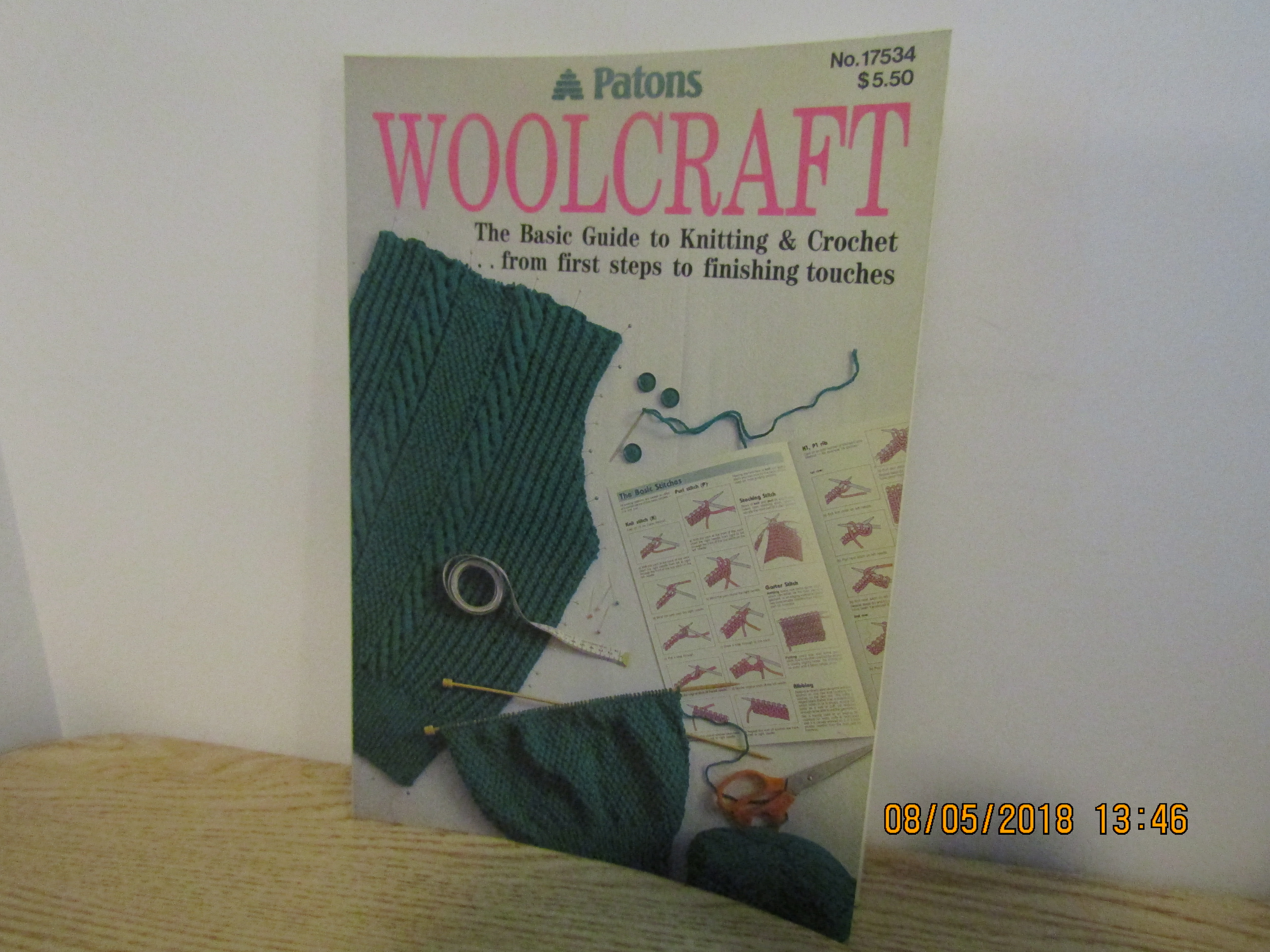 Patons  Woolcraft Guide to Knitting & Crochet  #17534