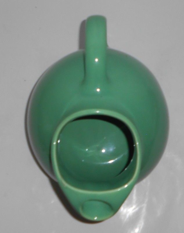 VINTAGE Franciscan Pottery El Patio Gloss Apple Green #99 Ice Lip Ball Pitcher