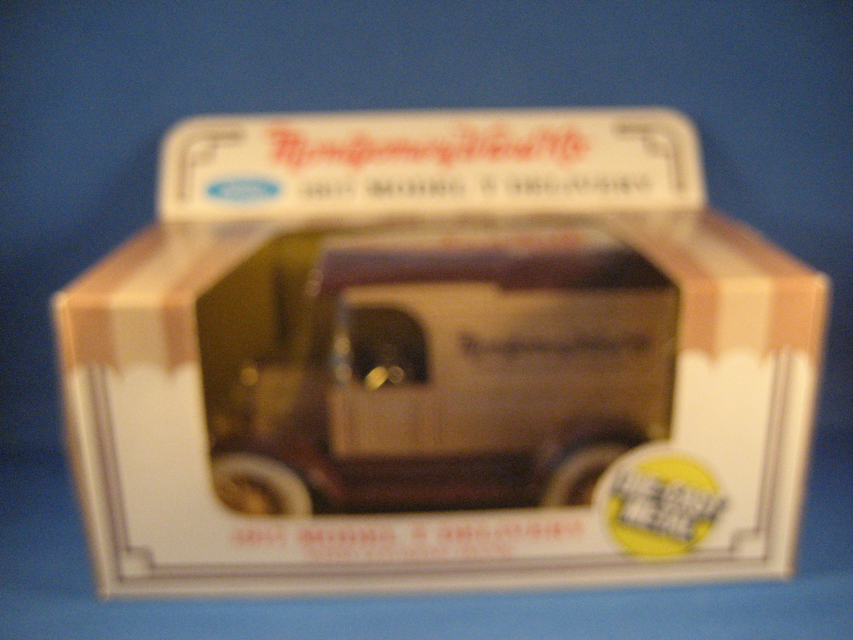 Ertl Montgomery Ward Co 1917 Model T Bank