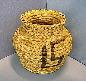 Native American Papago (Tohono O'odham)  Basket