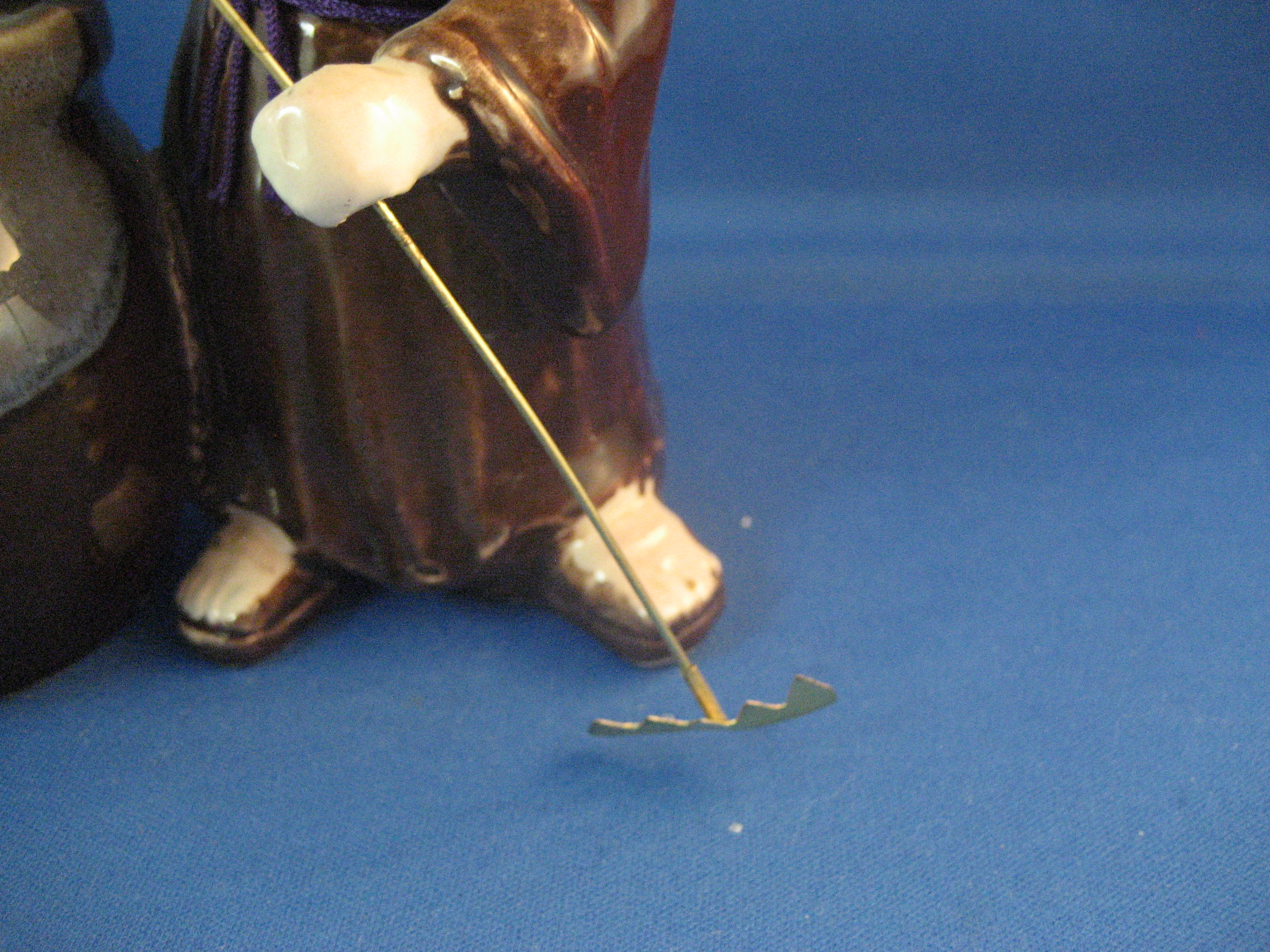 Creiss Monk Planter