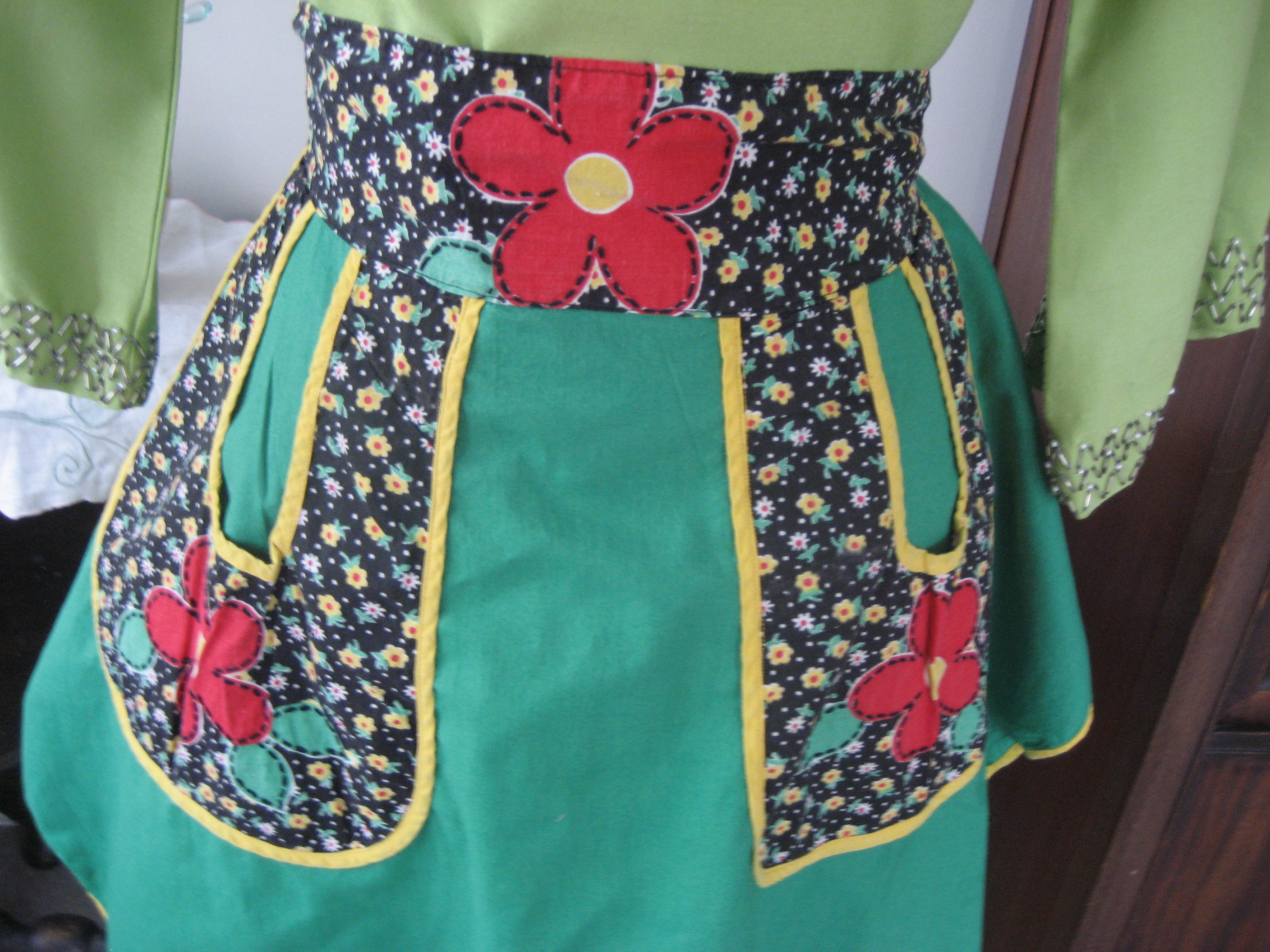 Green Flower Apron