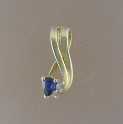Pendant Sapphire Diamond 14K Gold