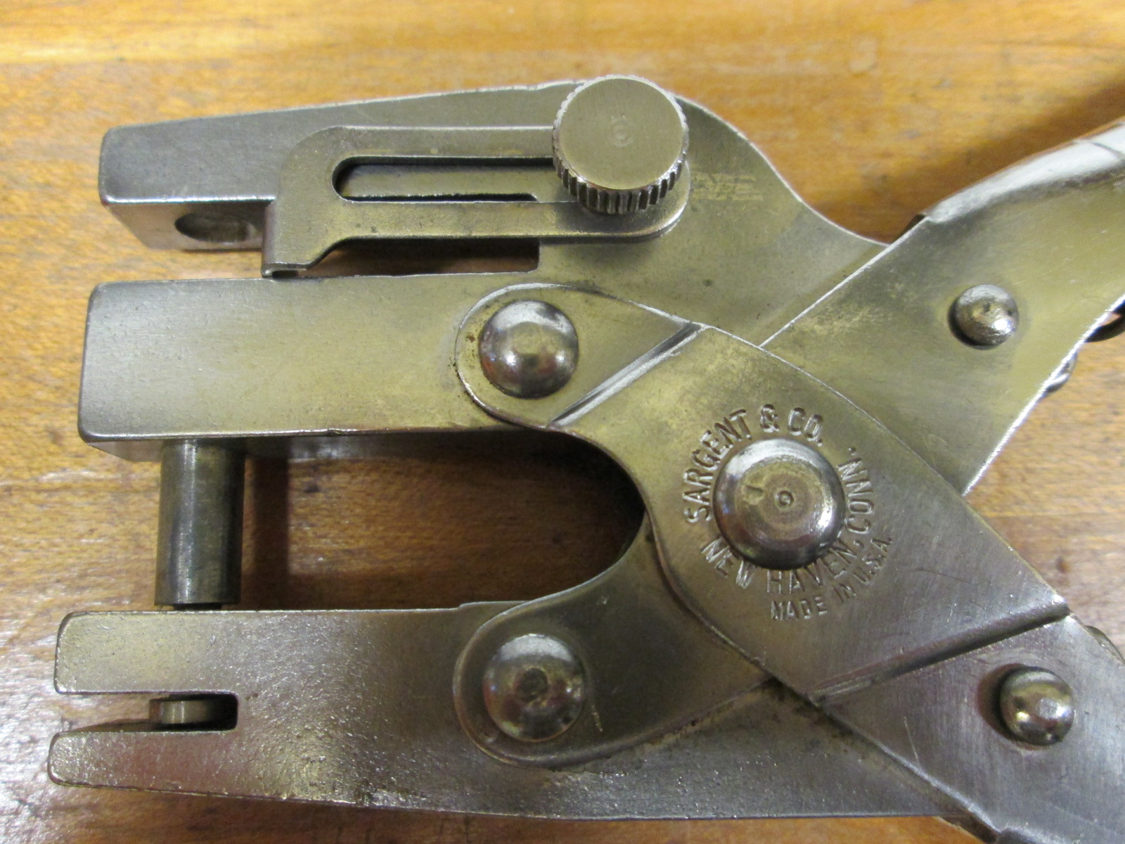 Sargent Parallel Jaw Punch Pliers 1/2 inch